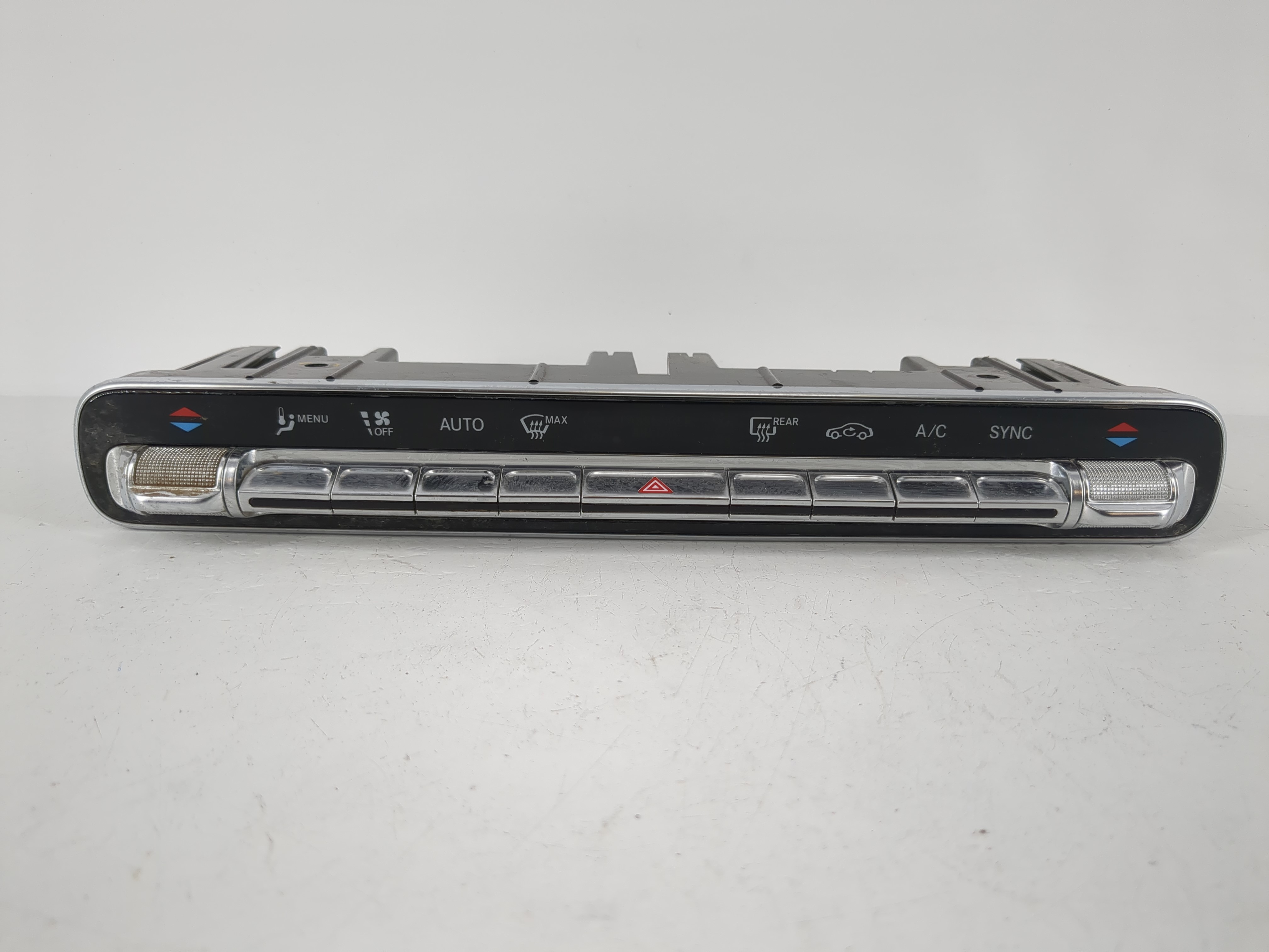 2020-2021 Mercedes-benz Cla250 Ac Heater Climate Control A 247 905 83 02 1090350 - Oemusedautoparts1.com