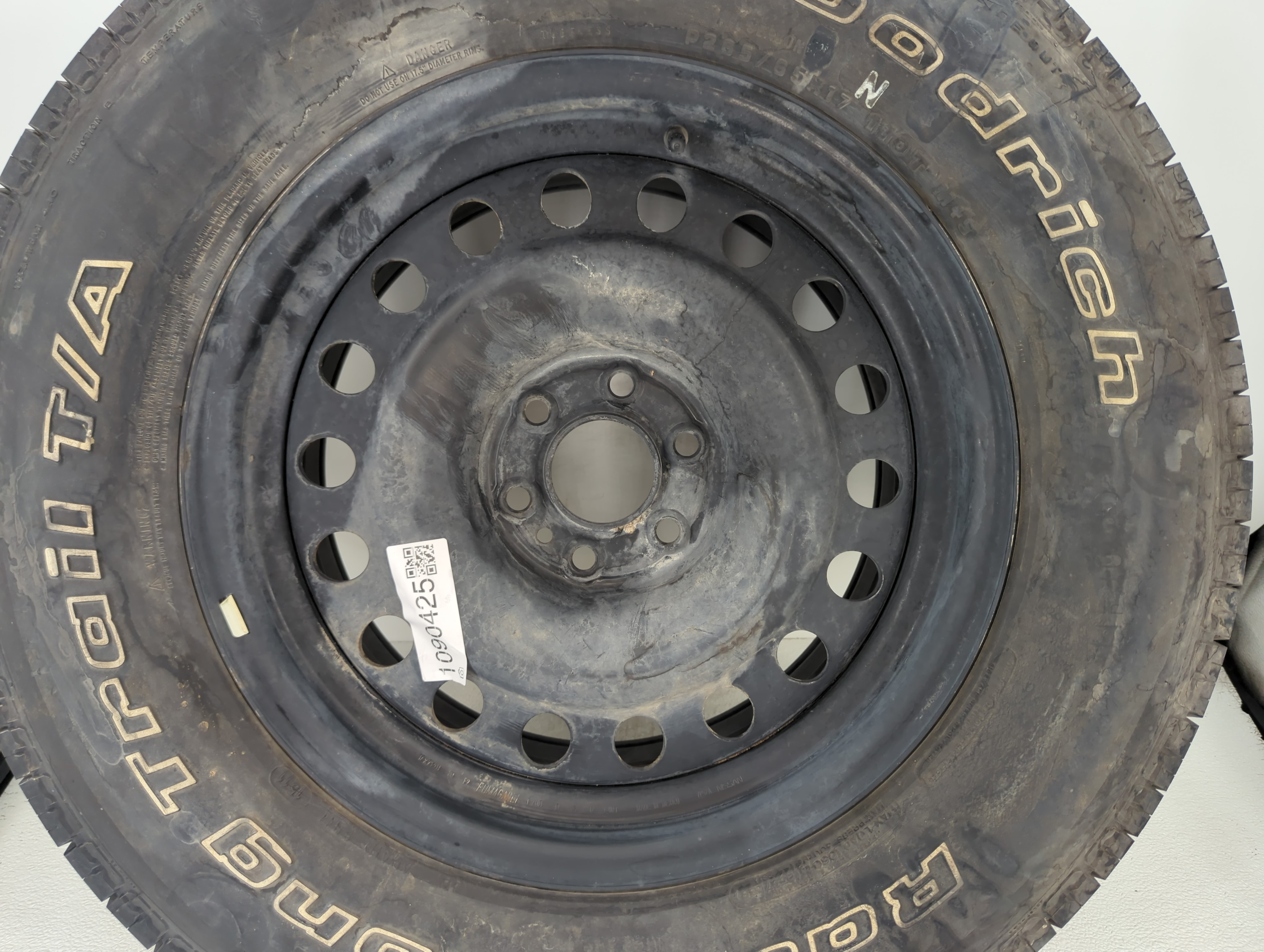 2006-2012 Nissan Pathfinder Spare Donut Tire Wheel Rim Oem 1090425 - Oemusedautoparts1.com
