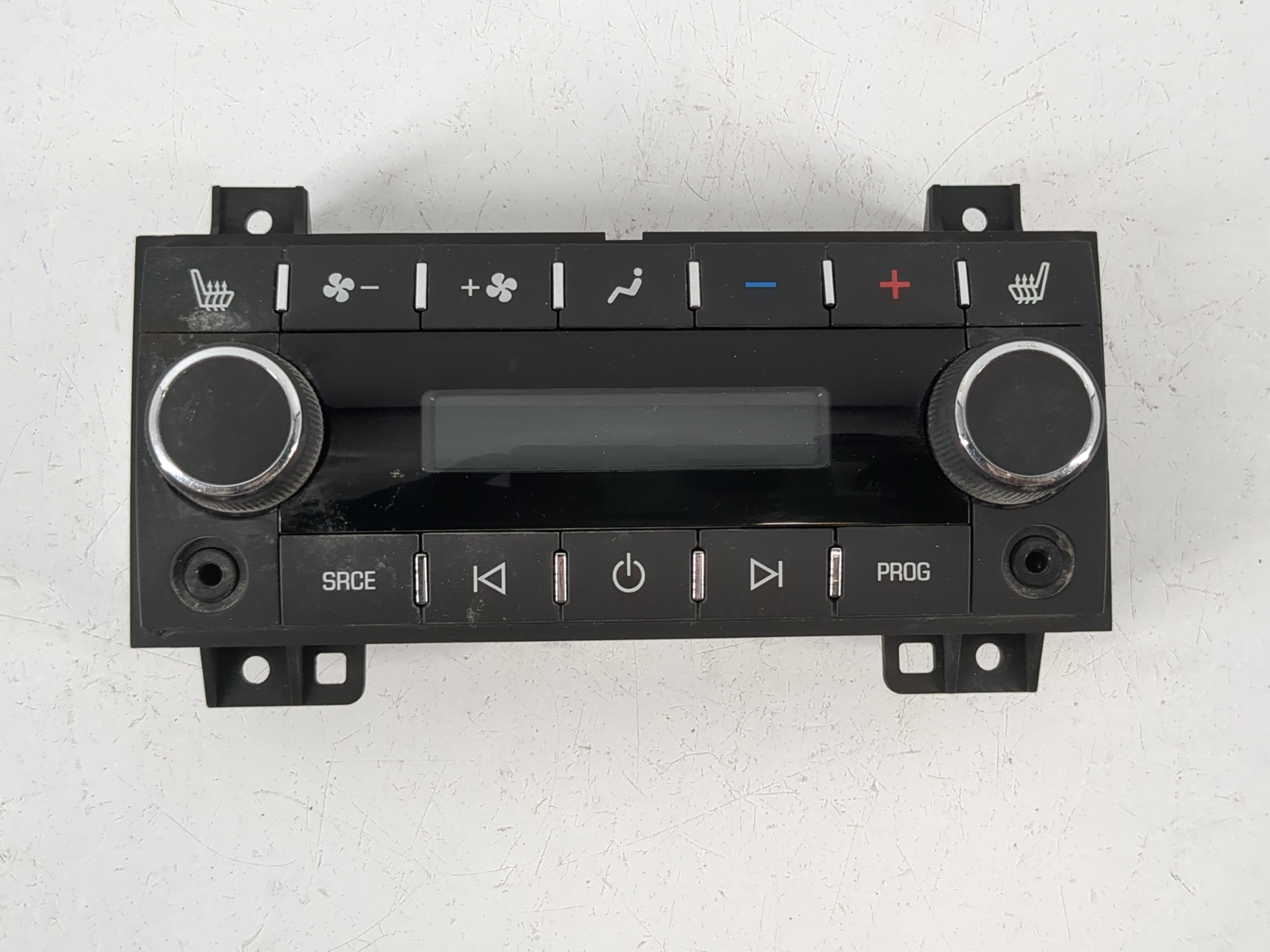 2010-2010 Cadillac Srx Am Fm Cd Player Radio Receiver 1090436 - Oemusedautoparts1.com