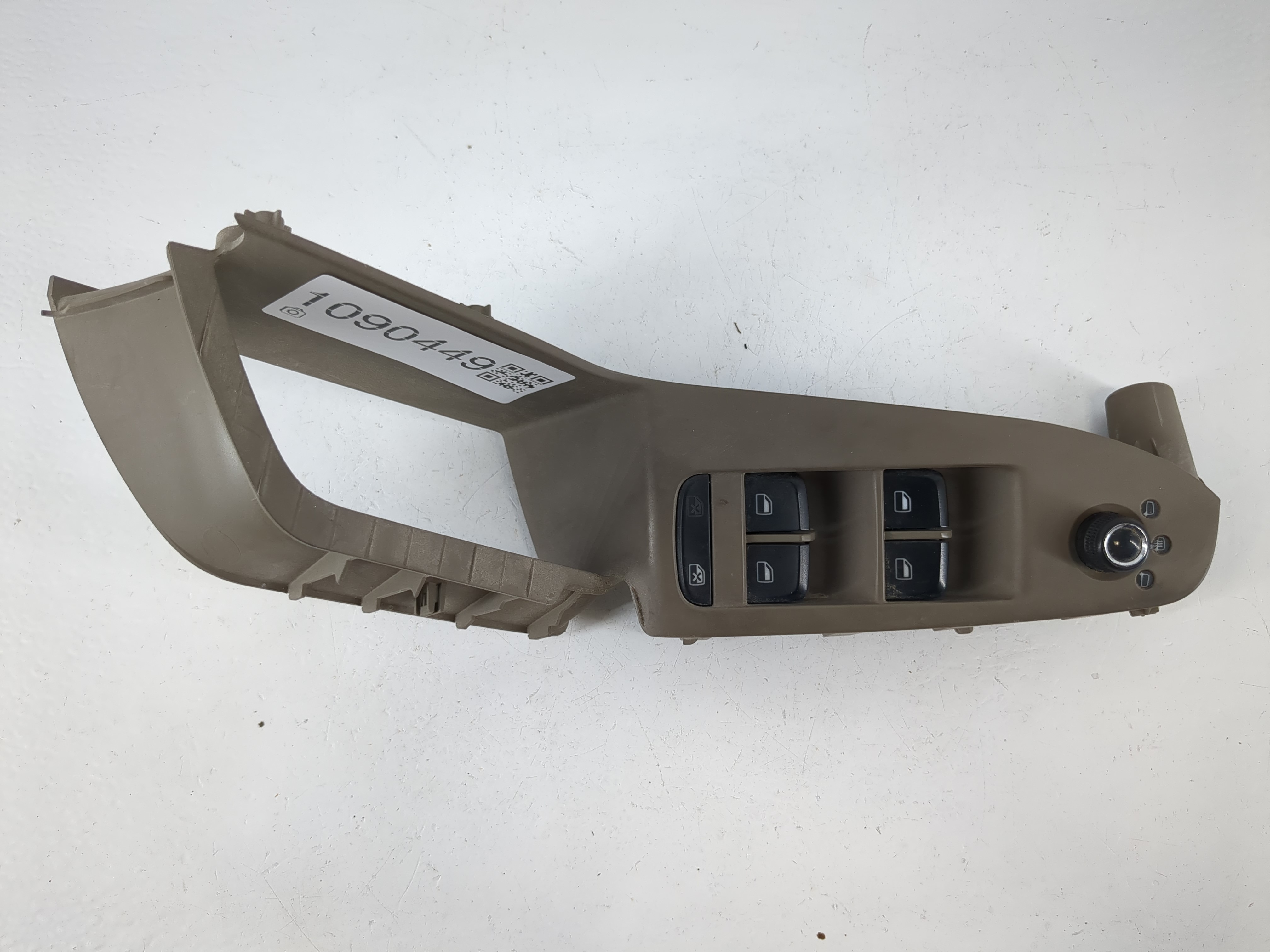 Picture of 2009-2012 Audi A4 Driver Left Door Master Power Window Switch 1090449