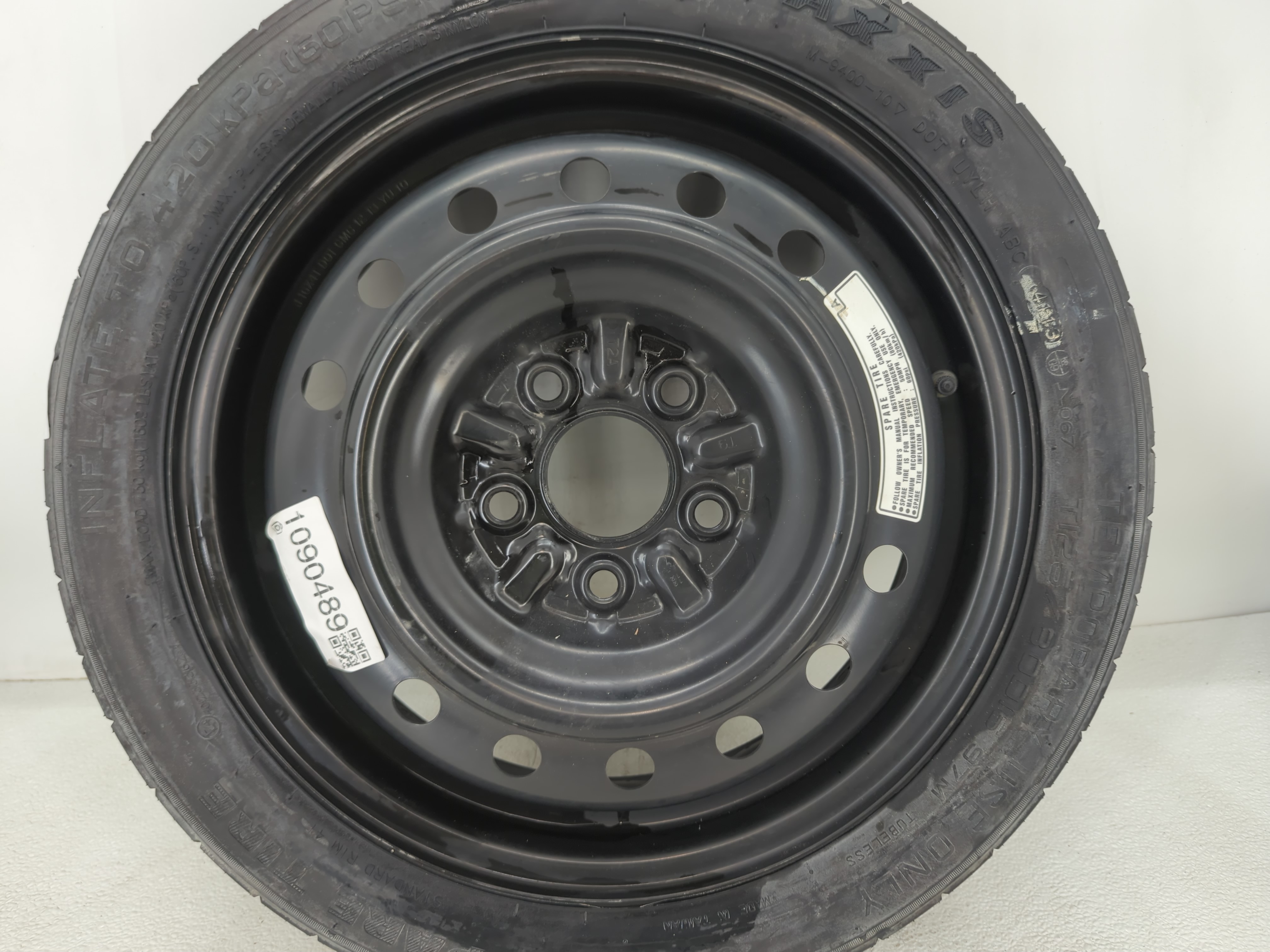Picture of 2013-2015 Honda Accord Spare Donut Tire Wheel Rim Oem 1090489