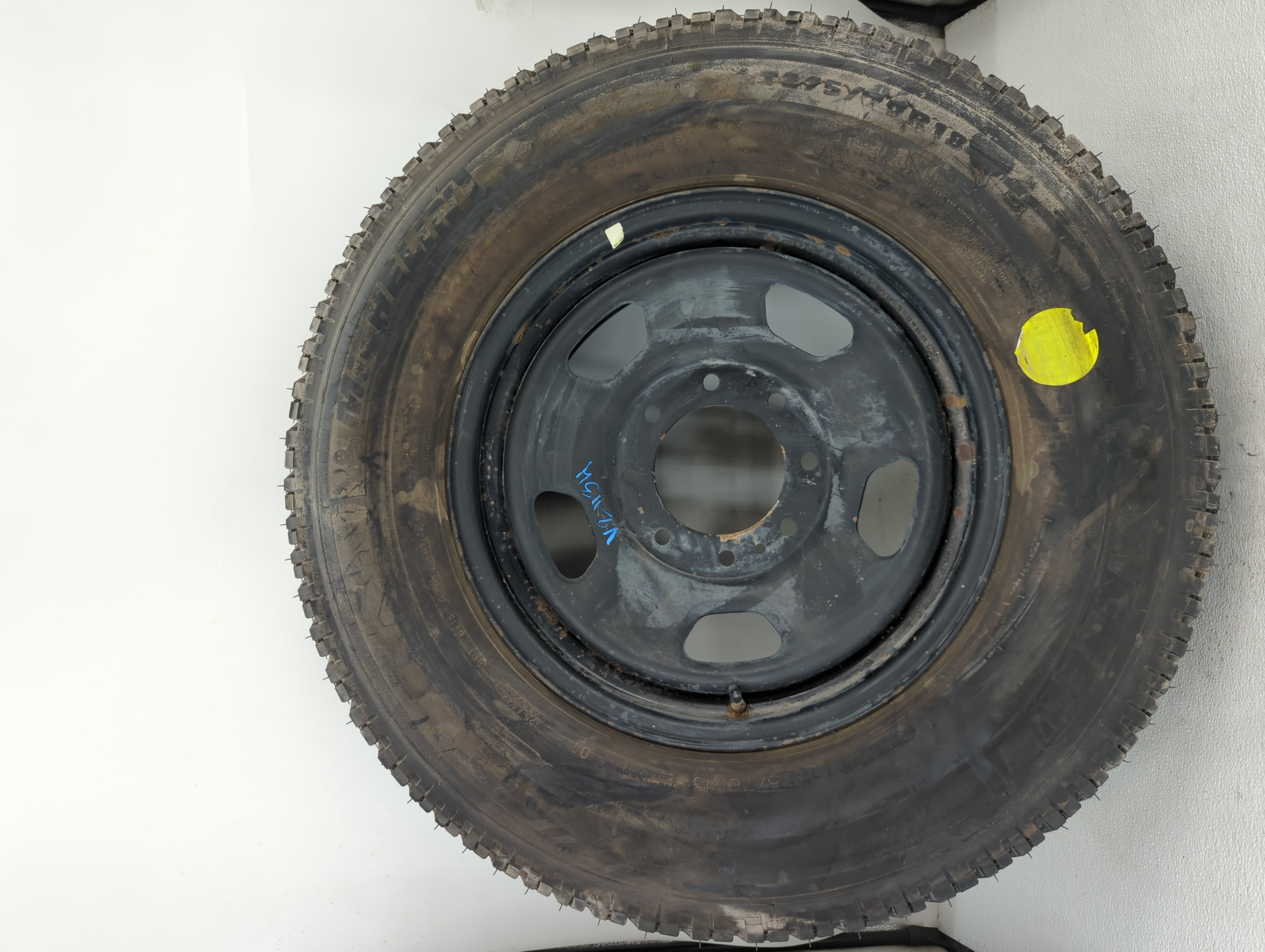 2011-2016 Ford F-250 Super Duty Spare Donut Tire Wheel Rim Oem 1090505 - Oemusedautoparts1.com