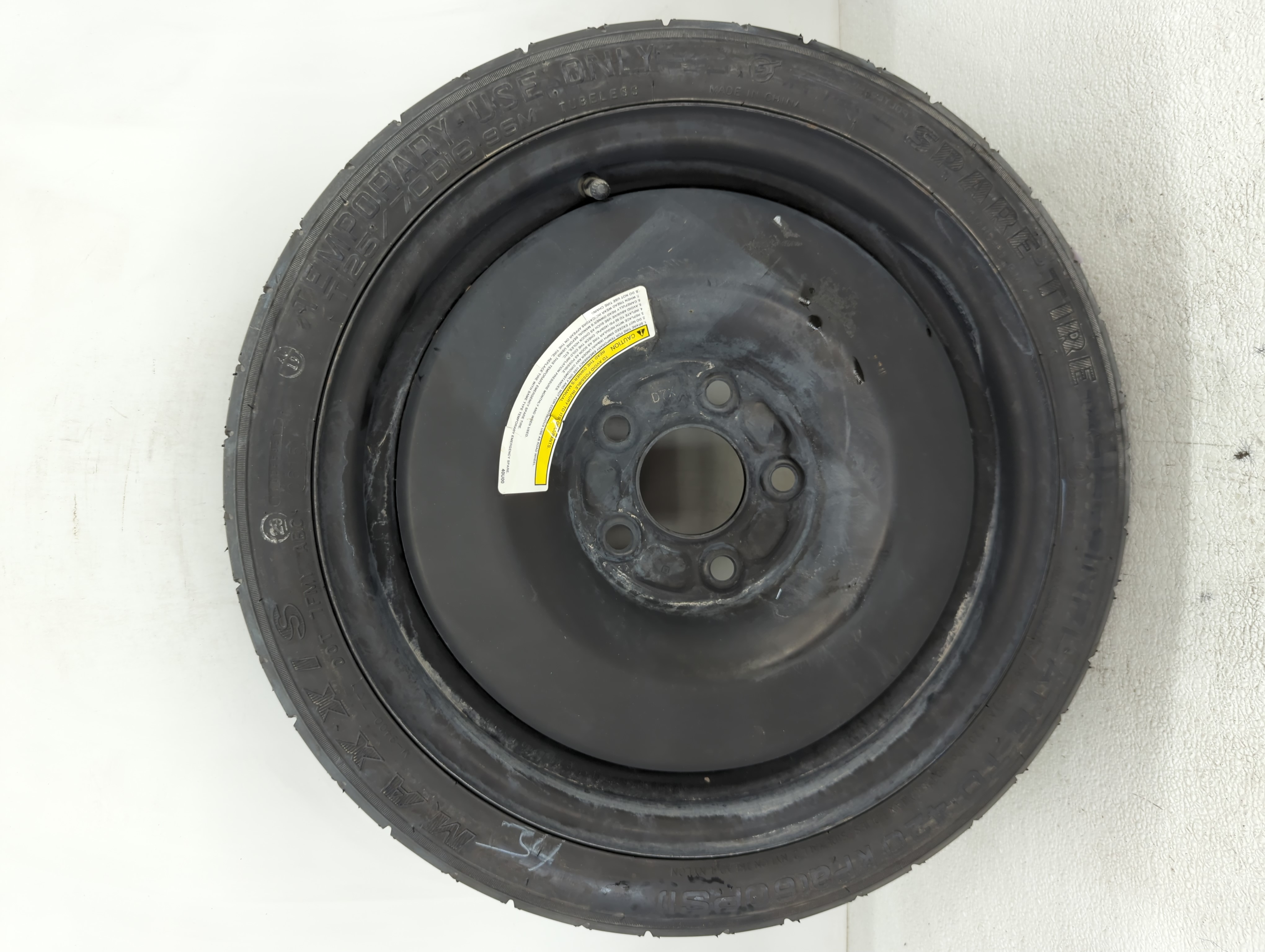 Picture of 2013-2015 Nissan Sentra Spare Donut Tire Wheel Rim Oem 1090528