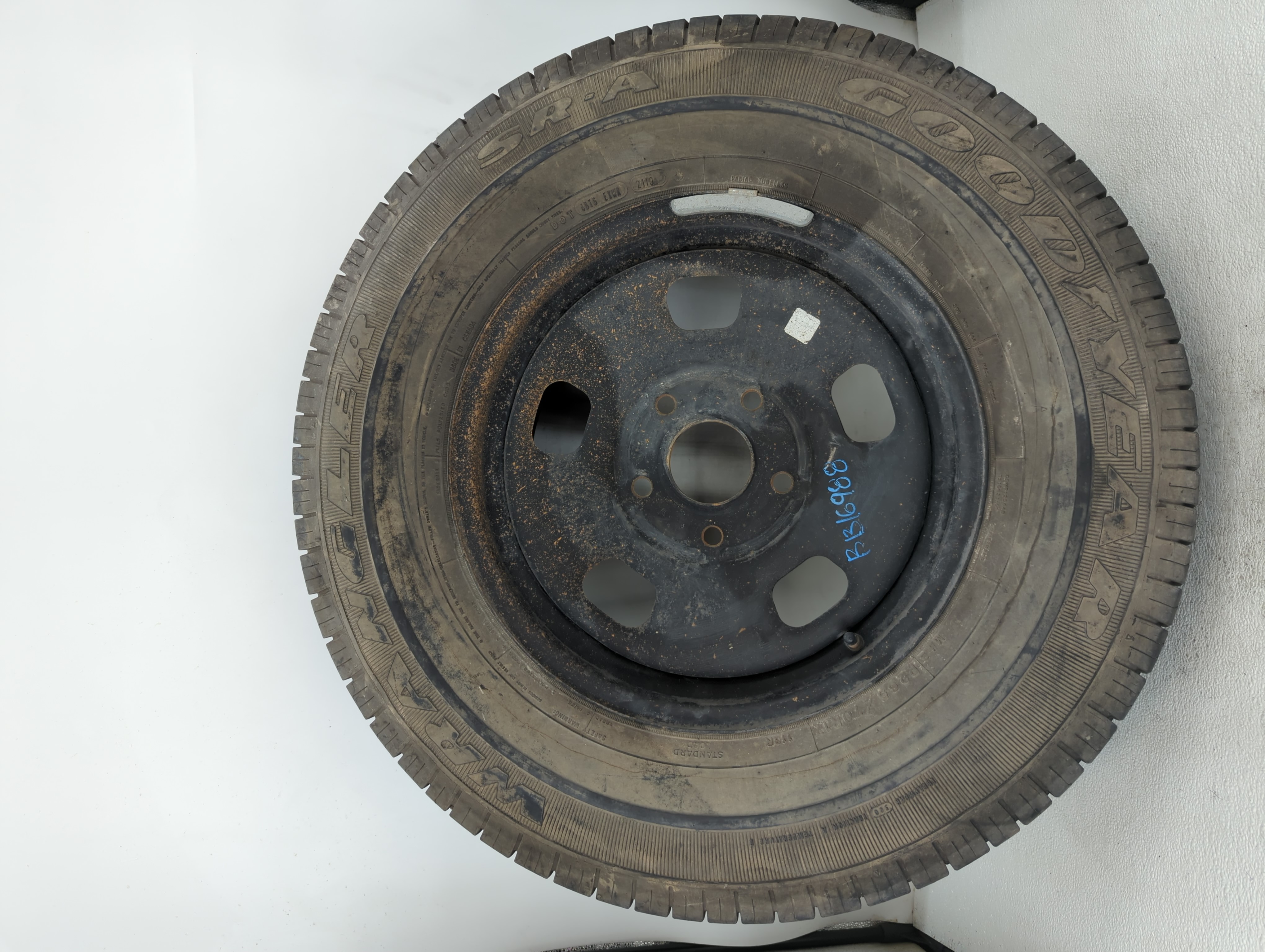 Ram 1500 Classic Spare Donut Tire Wheel Rim Oem 1090554 - Oemusedautoparts1.com