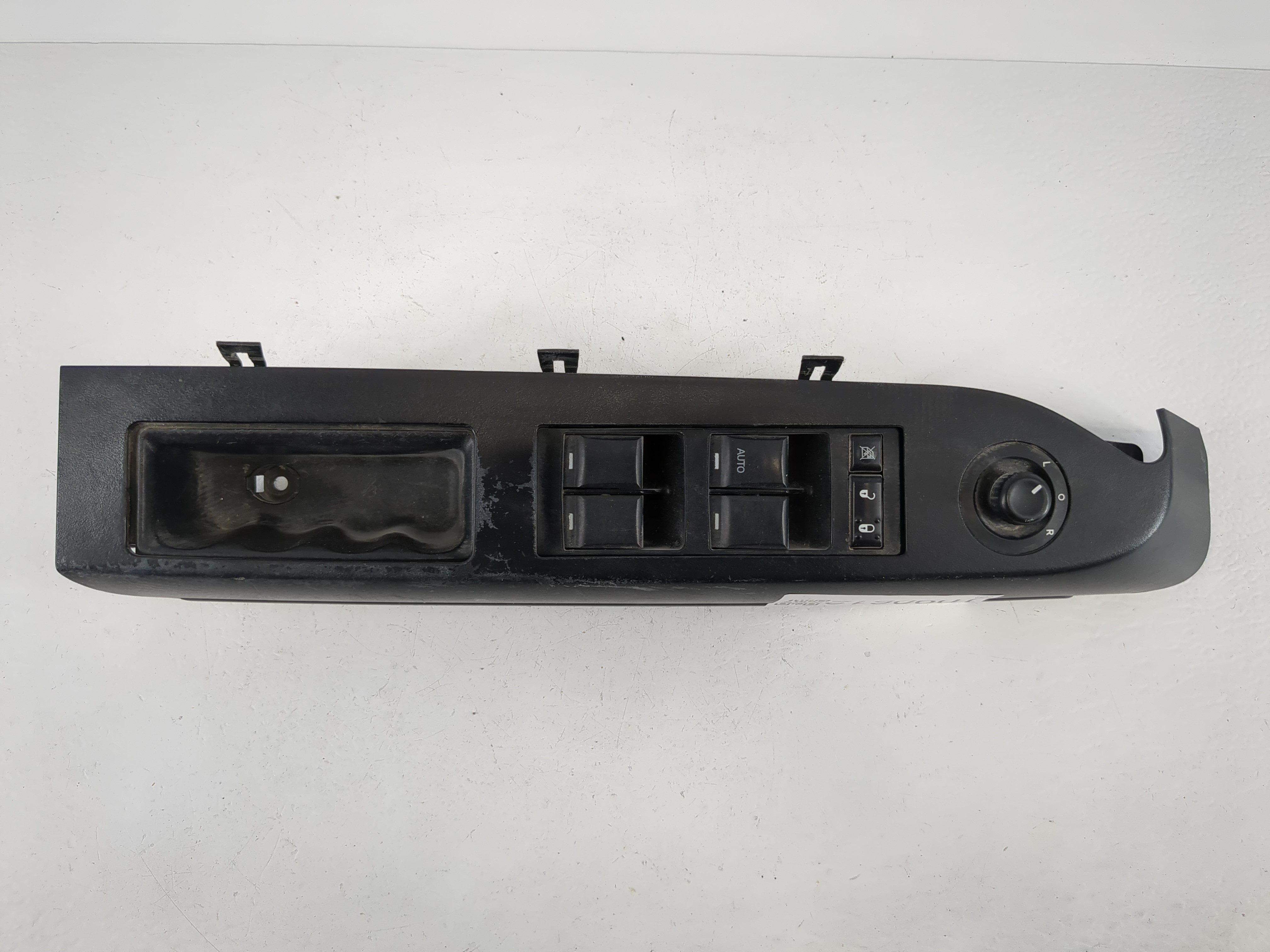 2011-2017 Jeep Patriot Driver Left Door Master Power Window Switch 1090612 - Oemusedautoparts1.com
