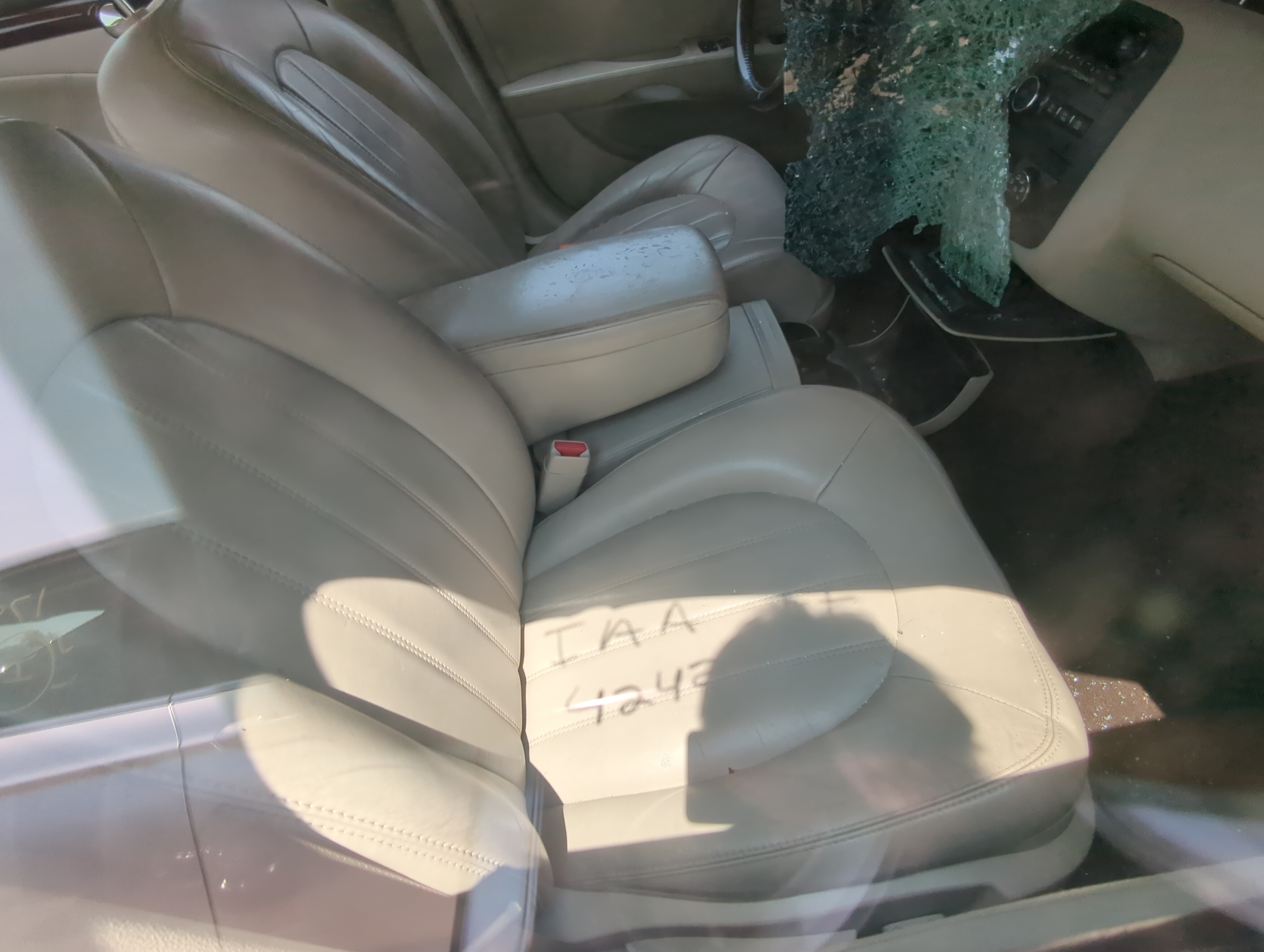 2006-2010 Buick Lucerne Passenger Front Seat Oem Beige 1090807 - Oemusedautoparts1.com