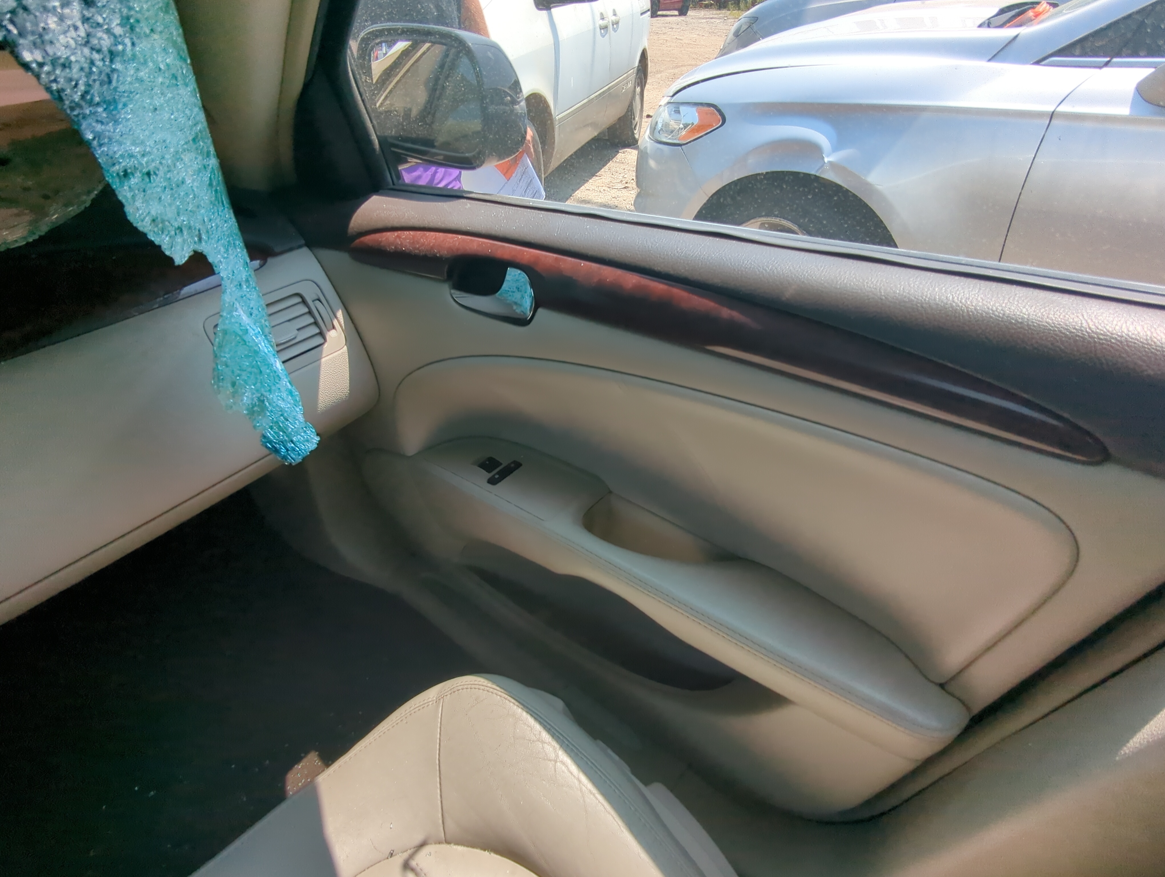 Picture of 2008 Buick Lucerne Front Right Passenger Interior Door Panel Trim 1090941
