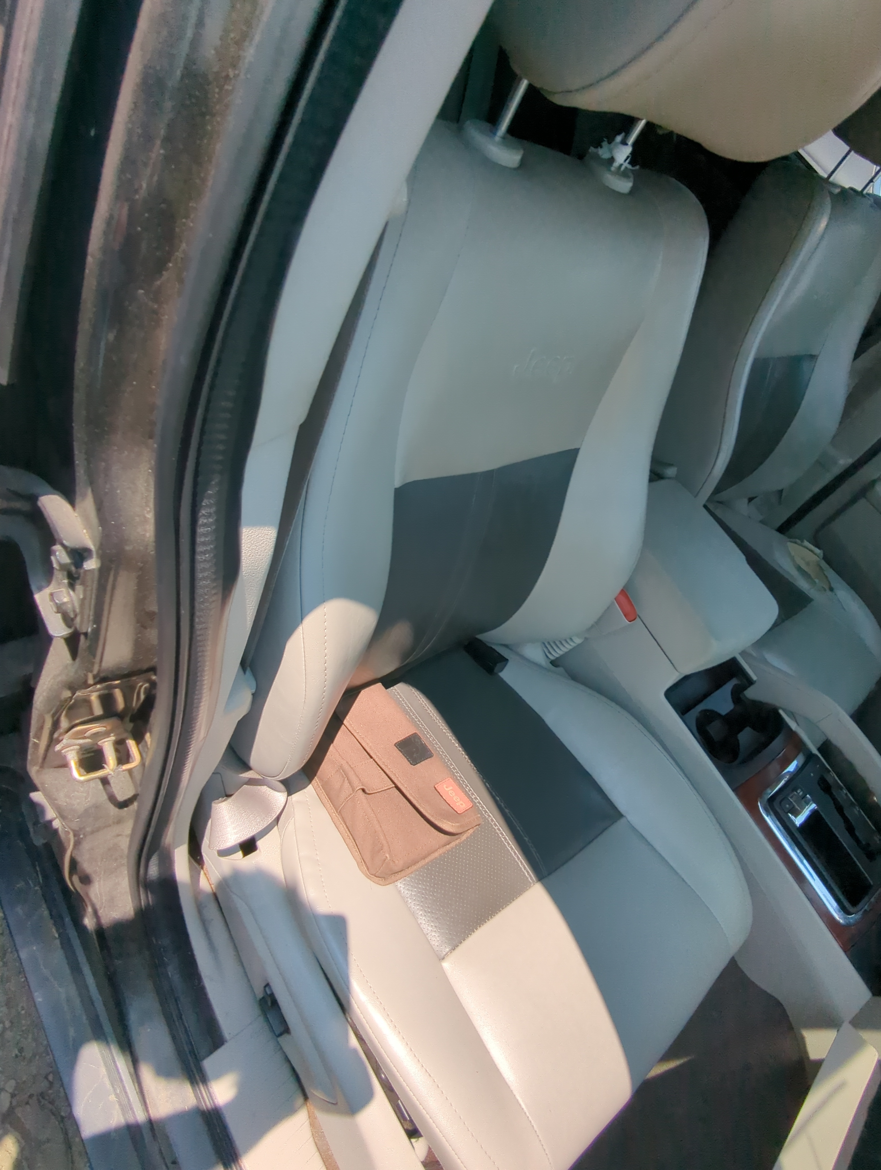 2005-2010 Jeep Grand Cherokee Passenger Fender 1091169 - Oemusedautoparts1.com