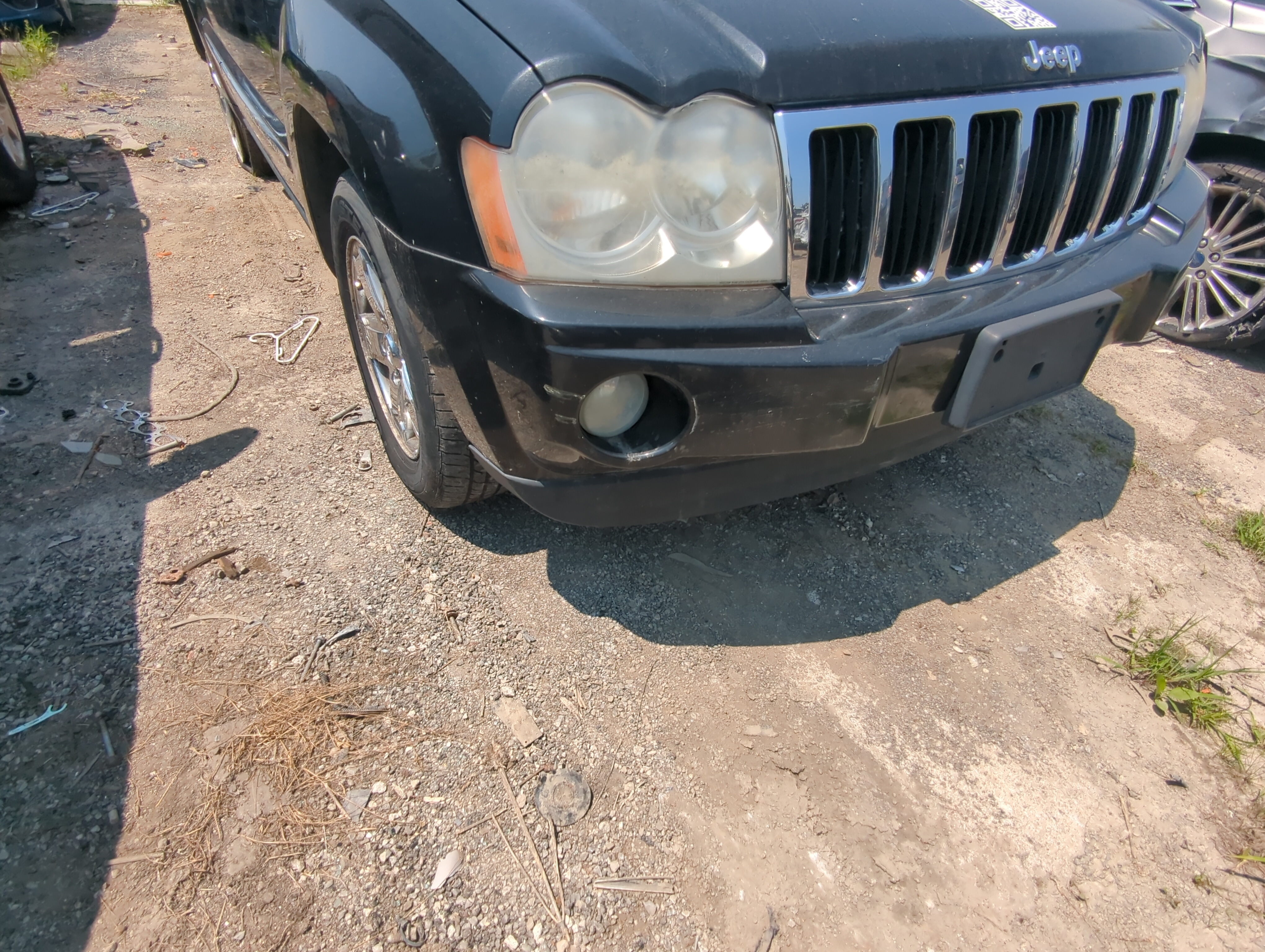 Picture of 2005-2007 Jeep Grand Cherokee Front Bumper - Oem 1091171