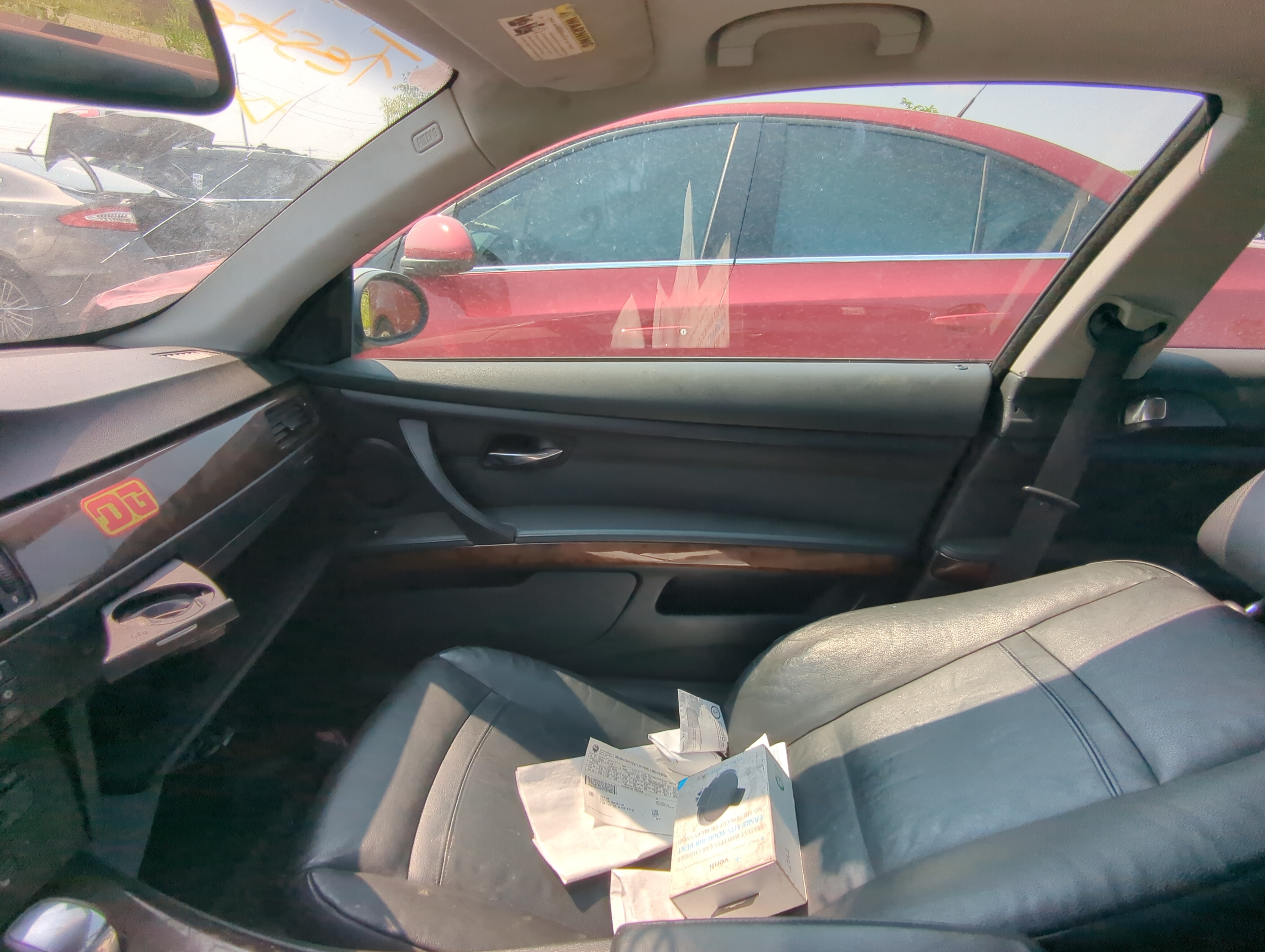 Picture of 2009 Bmw 328i Xdrive Front Right Passenger Interior Door Panel Trim 1091434