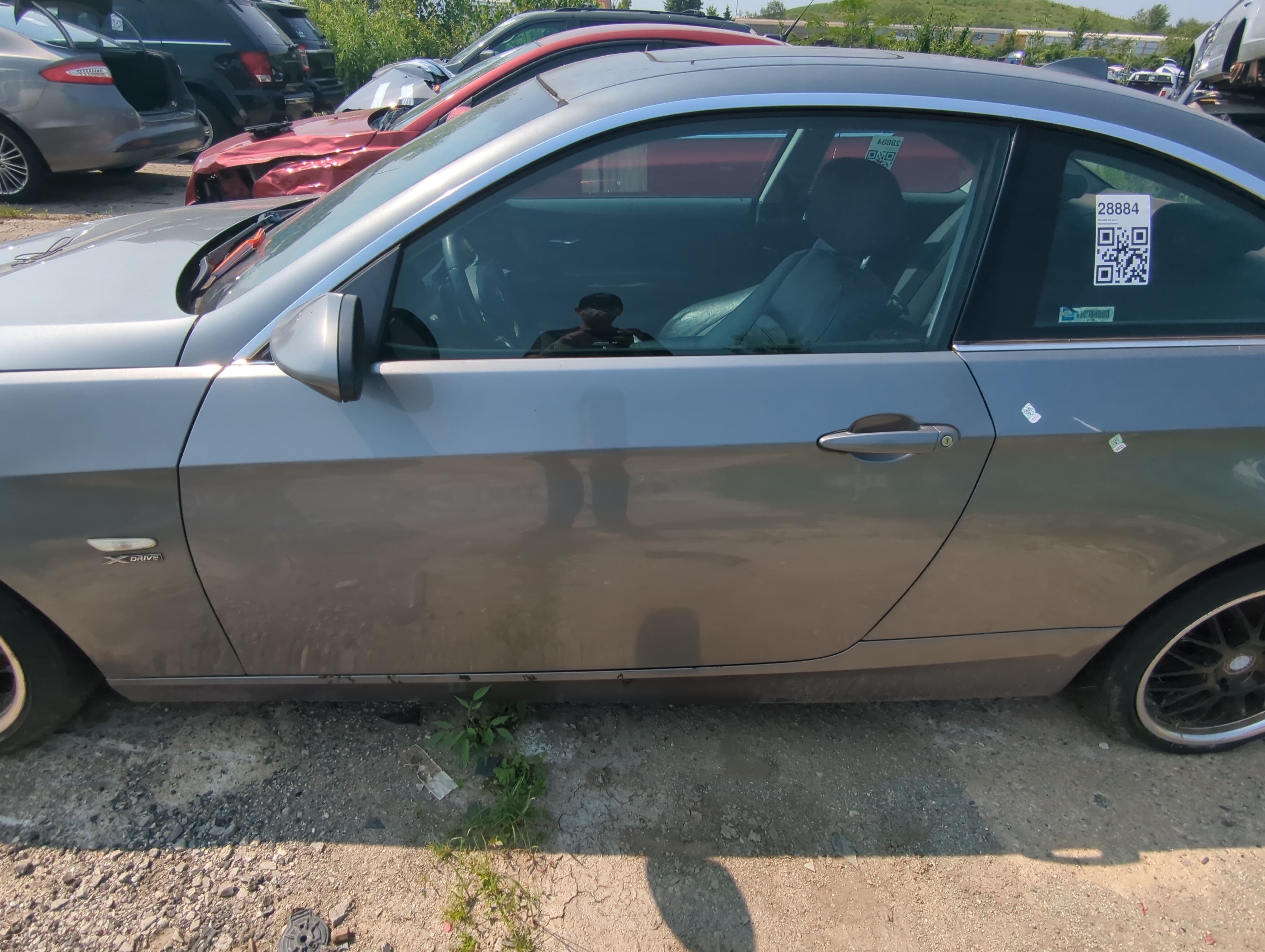 Picture of Bmw 328i Xdrive Driver Front Door Oem 1091471