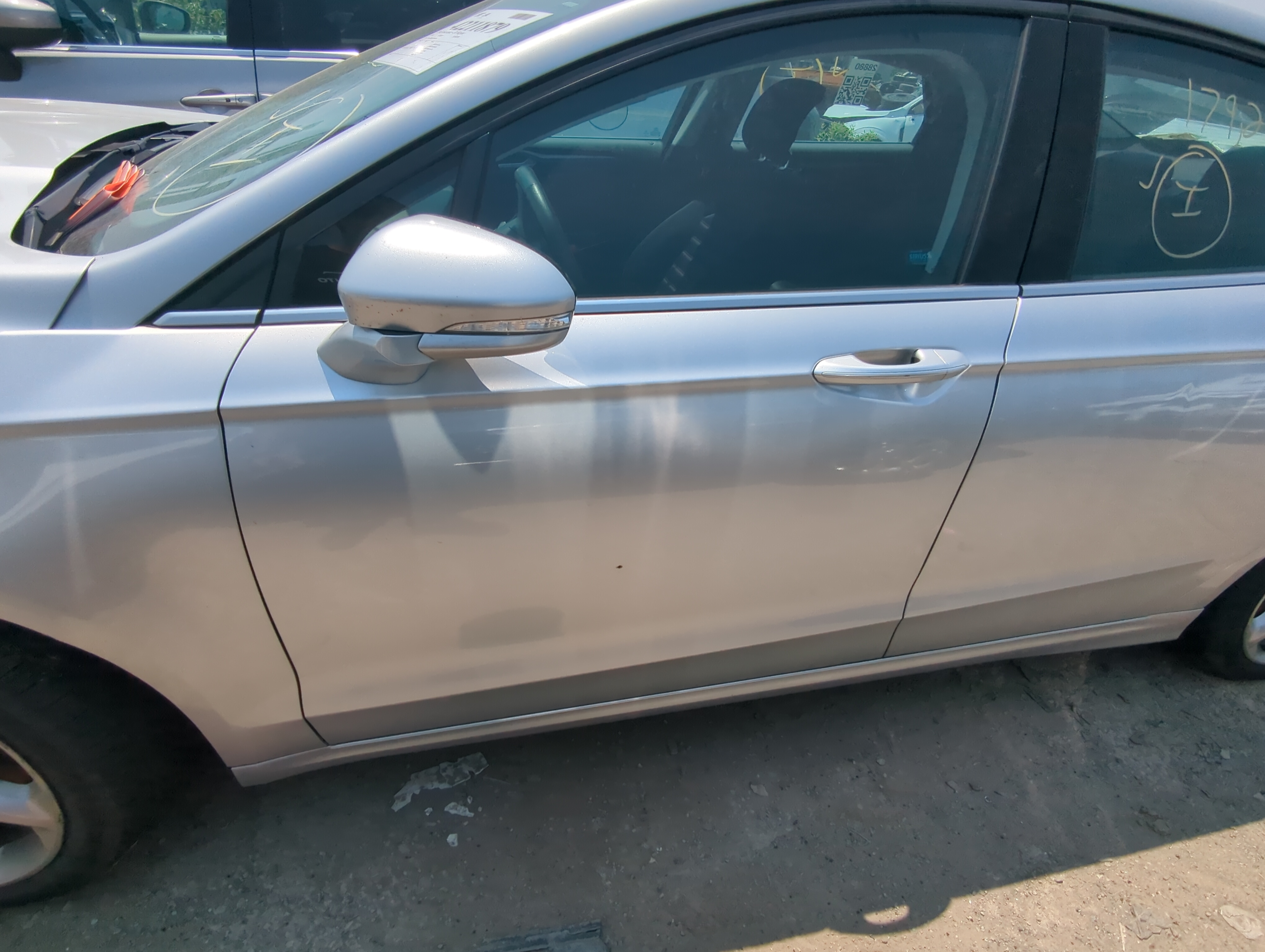 2013-2020 Ford Fusion Driver Front Door Oem 1091872 - Oemusedautoparts1.com
