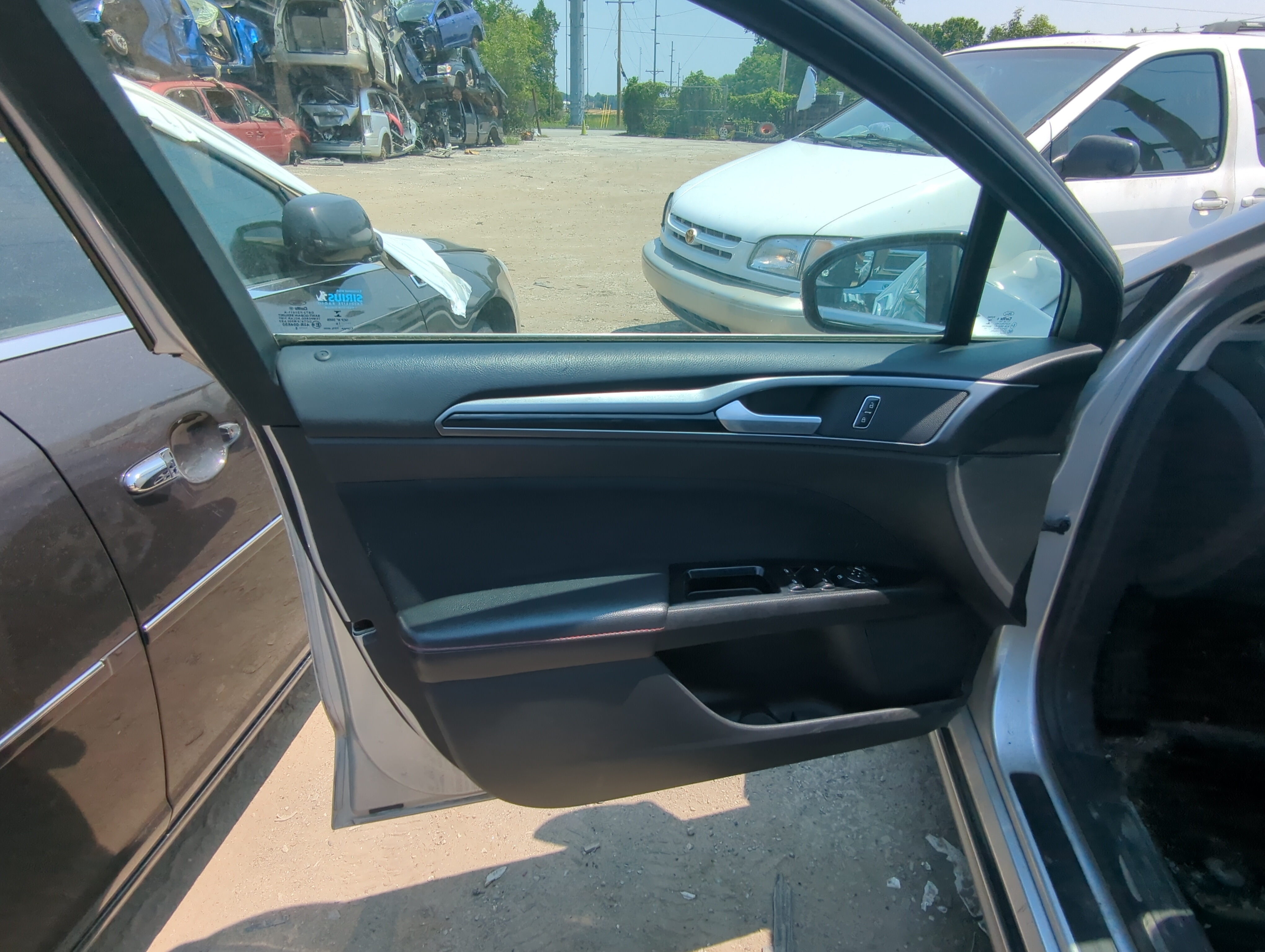 2014 Ford Fusion Front Left Driver Interior Door Panel Trim 1091919 - Oemusedautoparts1.com