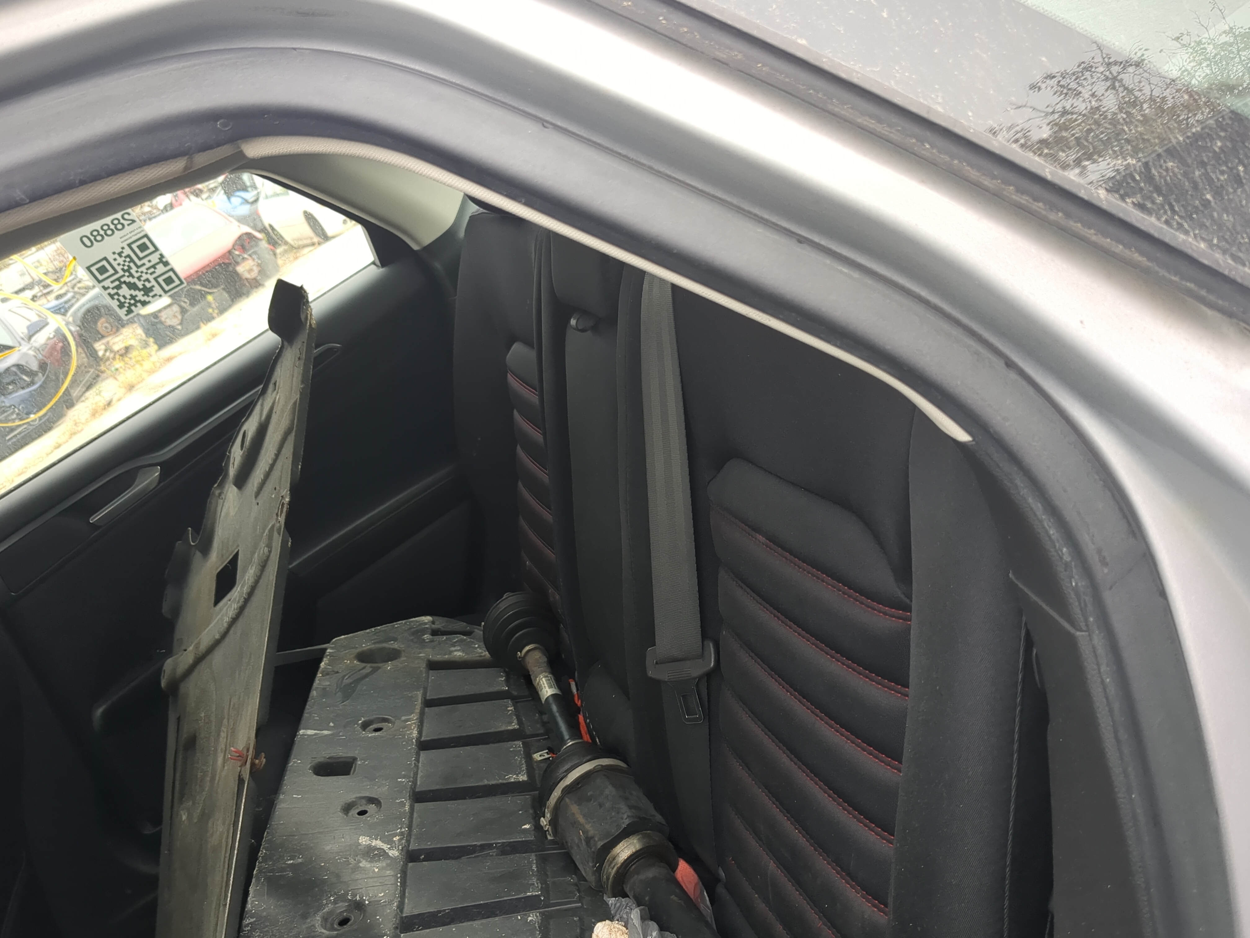 2014 Ford Fusion Rear Seat Oem 1091929 - Oemusedautoparts1.com