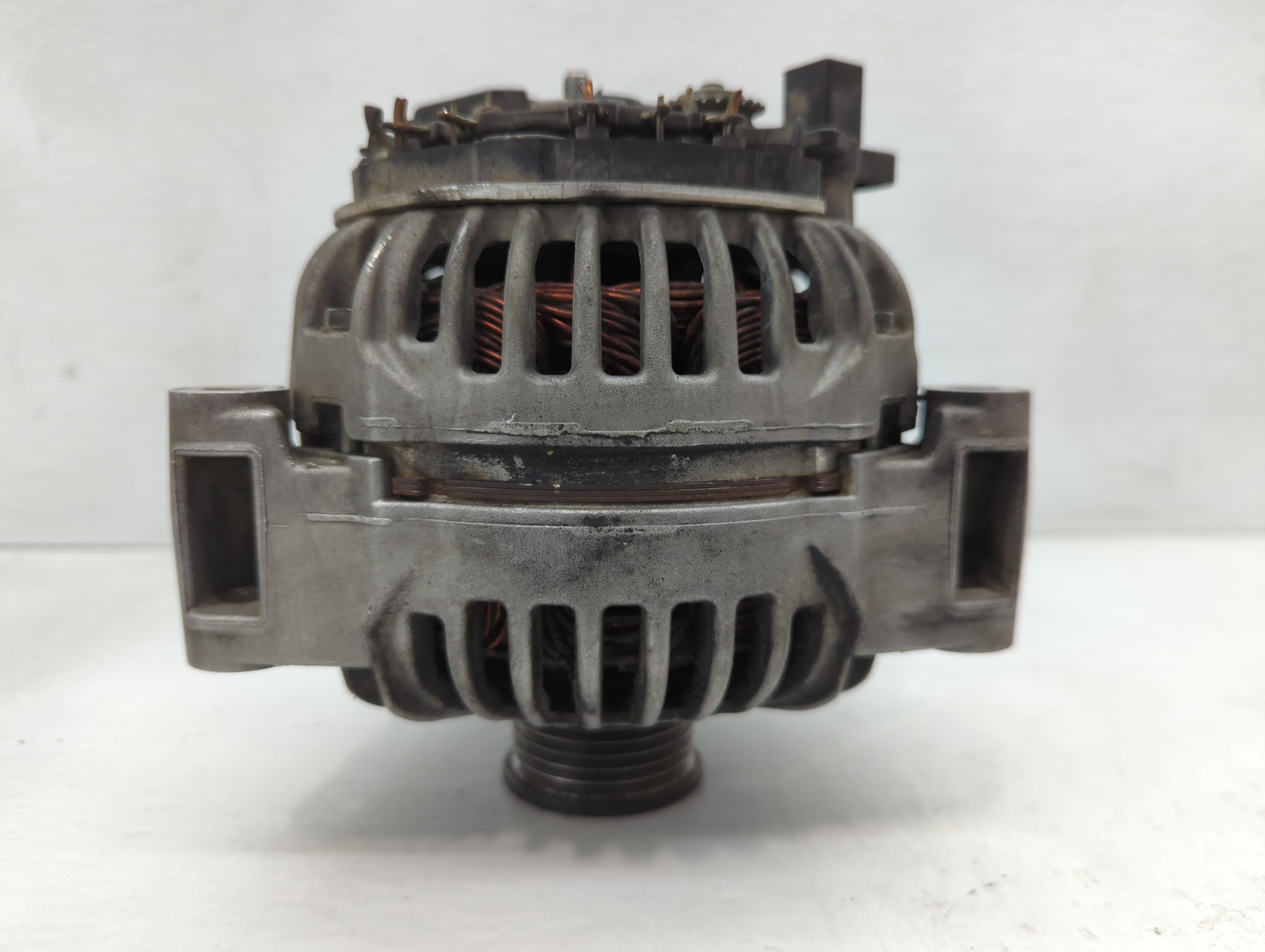 2005 Mercedes-benz C55 Amg Alternator Generator Charging Assembly Engine Oem 1092354 - Oemusedautoparts1.com