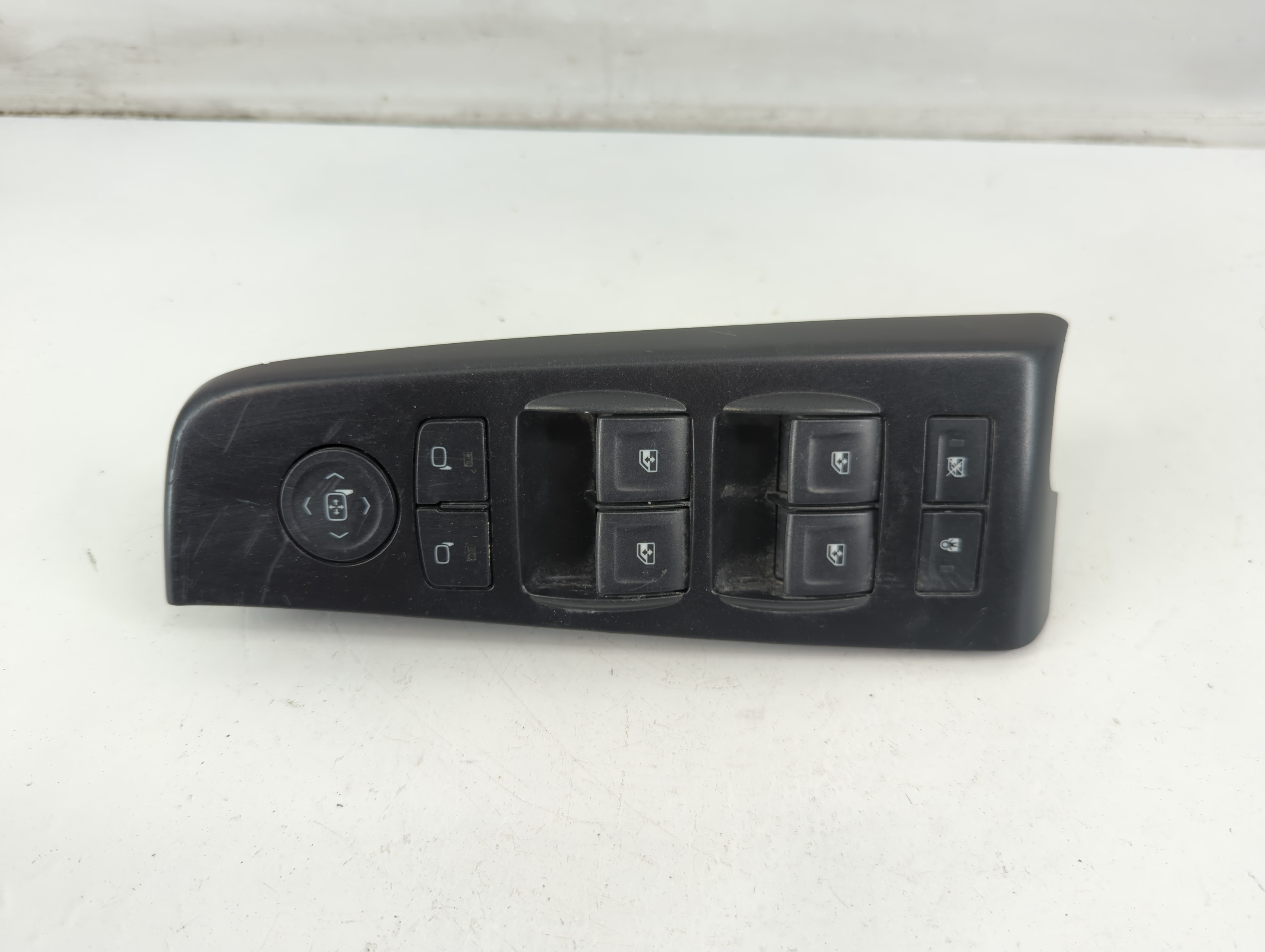 Chevrolet Suburban 1500 Driver Left Door Master Power Window Switch 1092363 - Oemusedautoparts1.com