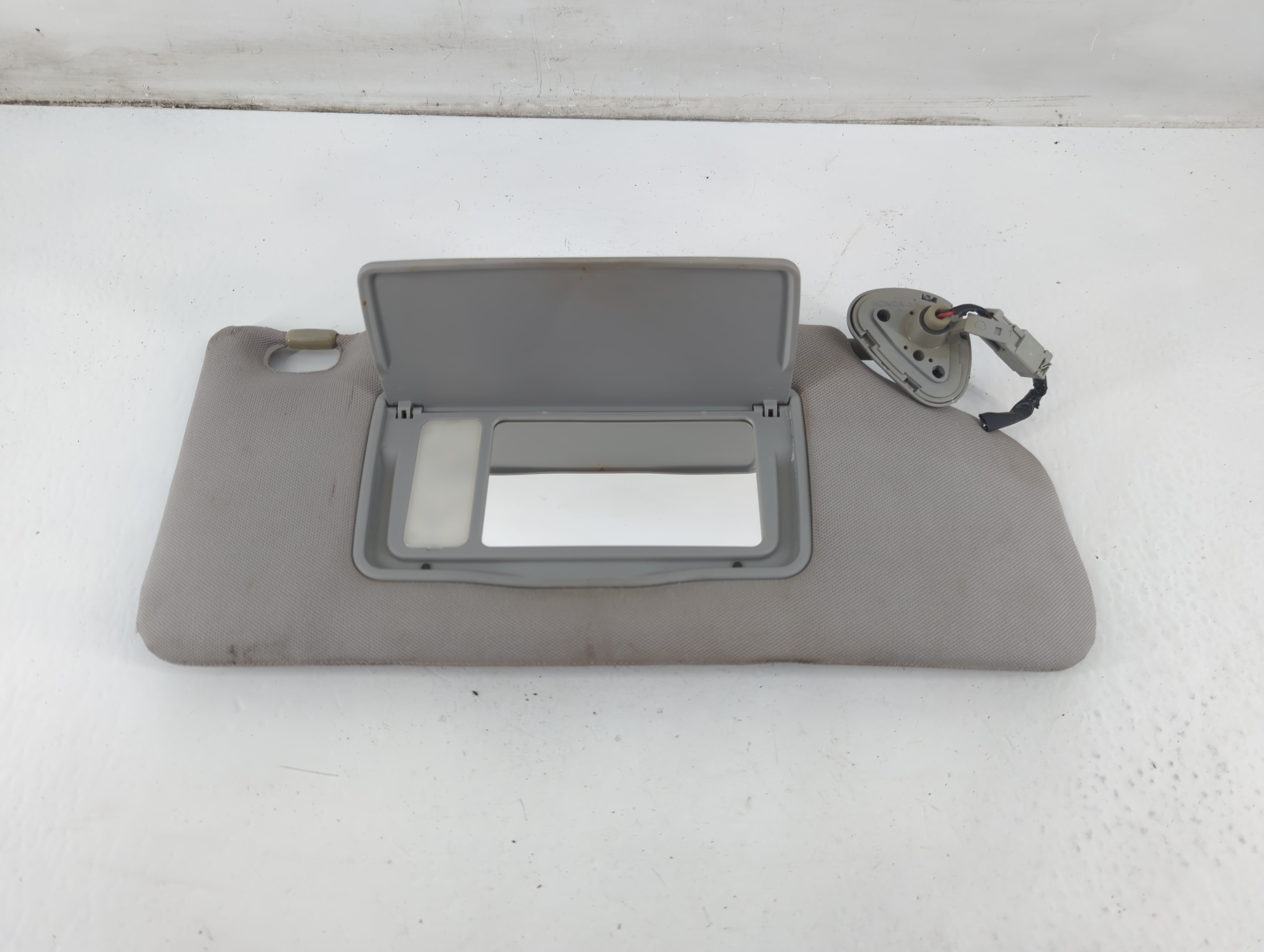 2005-2007 Honda Accord Passenger Sun Visor Mirror Right Sunvisor Grey 1092386 - Oemusedautoparts1.com