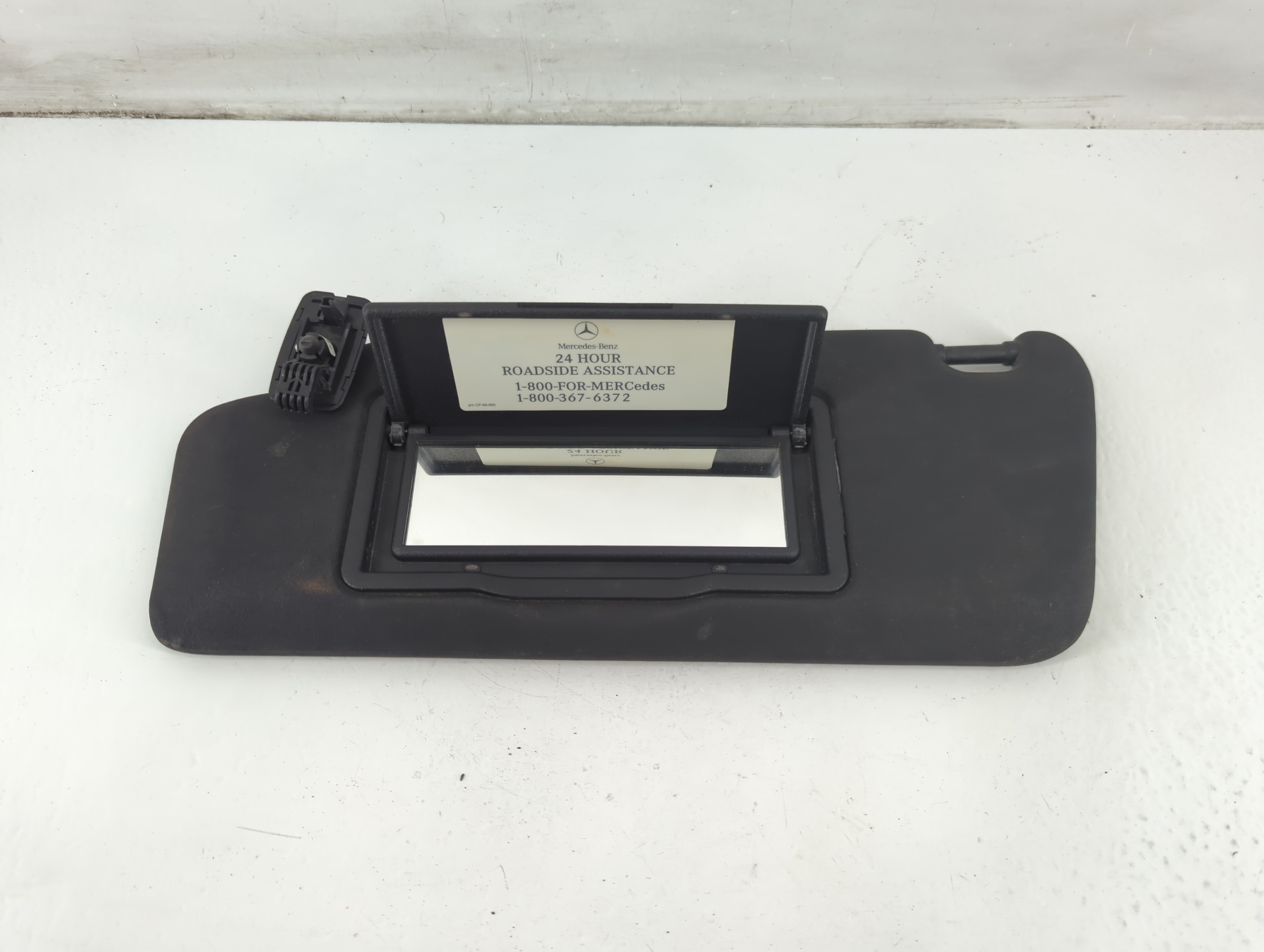 2008-2014 Mercedes-benz C300 Driver Sun Visor Mirror Left Sunvisor Black 1092387 - Oemusedautoparts1.com