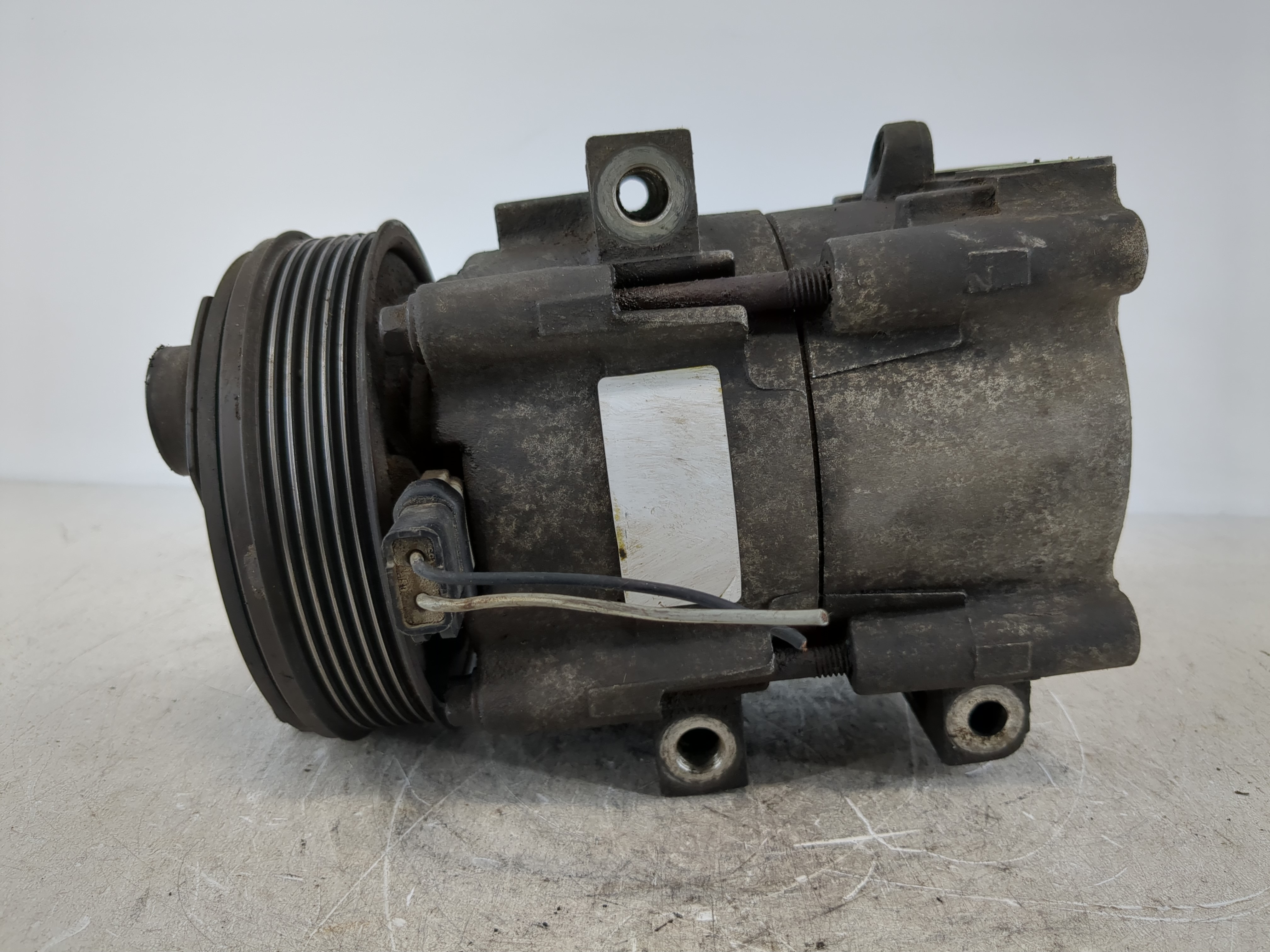 1997-2006 Ford F-150 Air Conditioning A/c Ac Compressor Oem 1092403 - Oemusedautoparts1.com