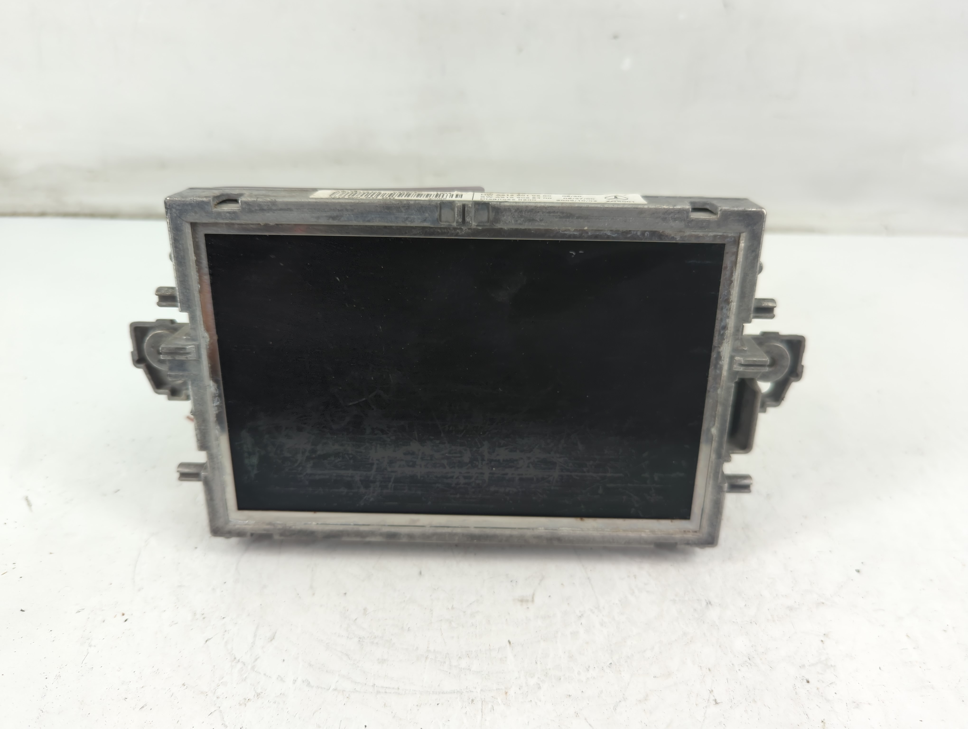 2010-2011 Mercedes-benz E350 Information Display Screen 1092411 - Oemusedautoparts1.com
