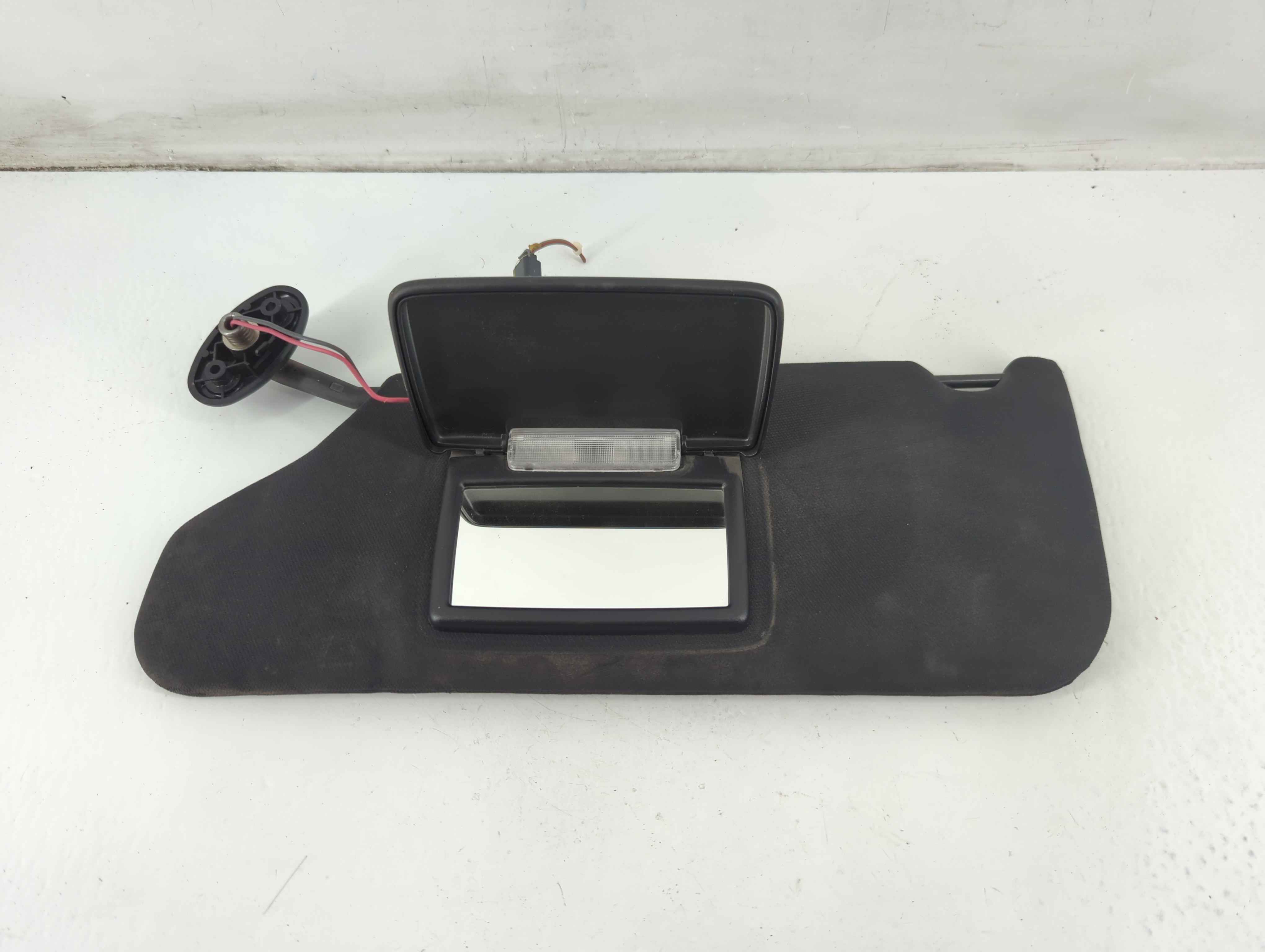 2011-2014 Dodge Avenger Driver Sun Visor Mirror Left Sunvisor Black 1092414 - Oemusedautoparts1.com