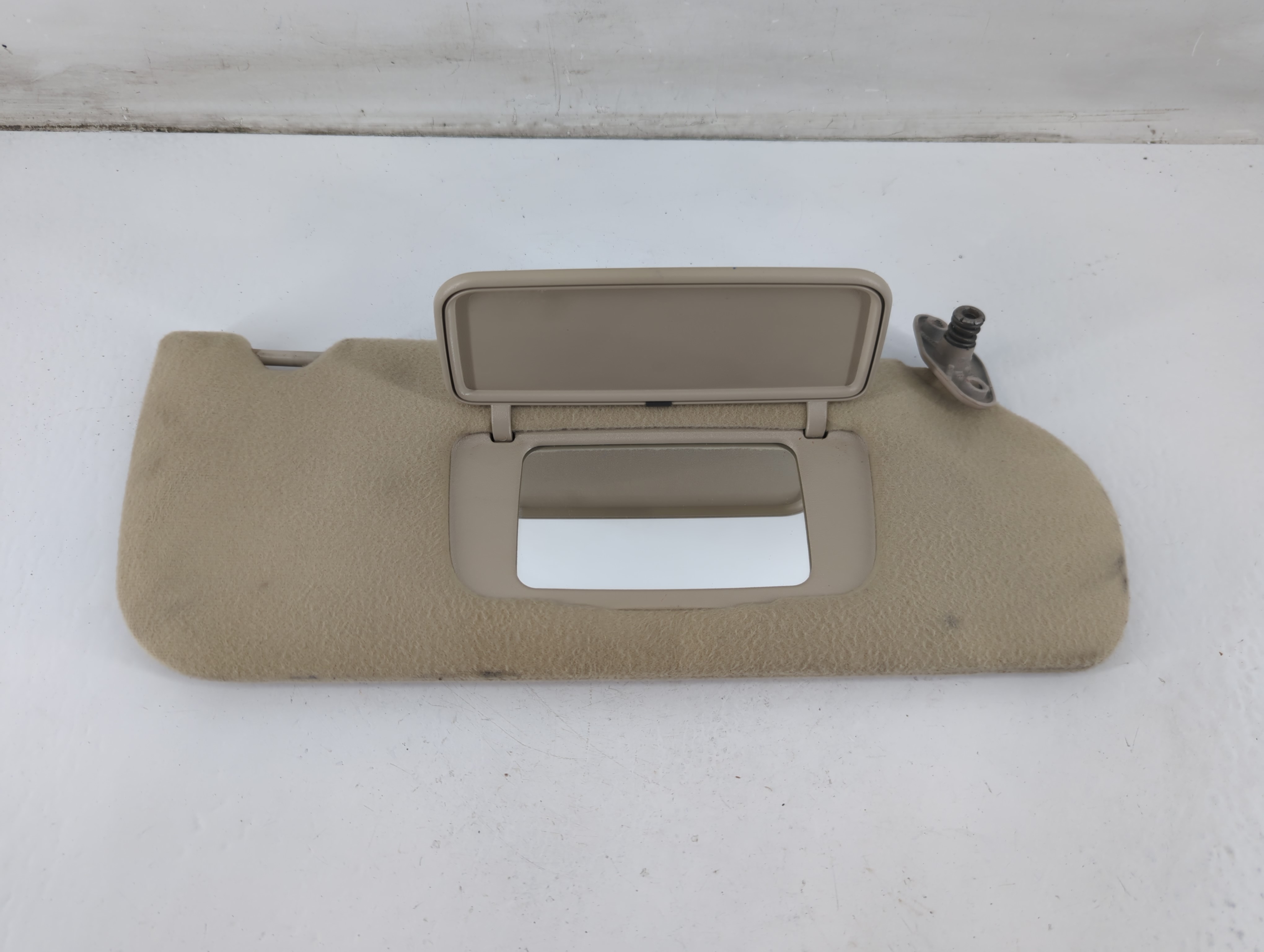 2003-2005 Mitsubishi Eclipse Passenger Sun Visor Mirror Right Sunvisor 1092422 - Oemusedautoparts1.com