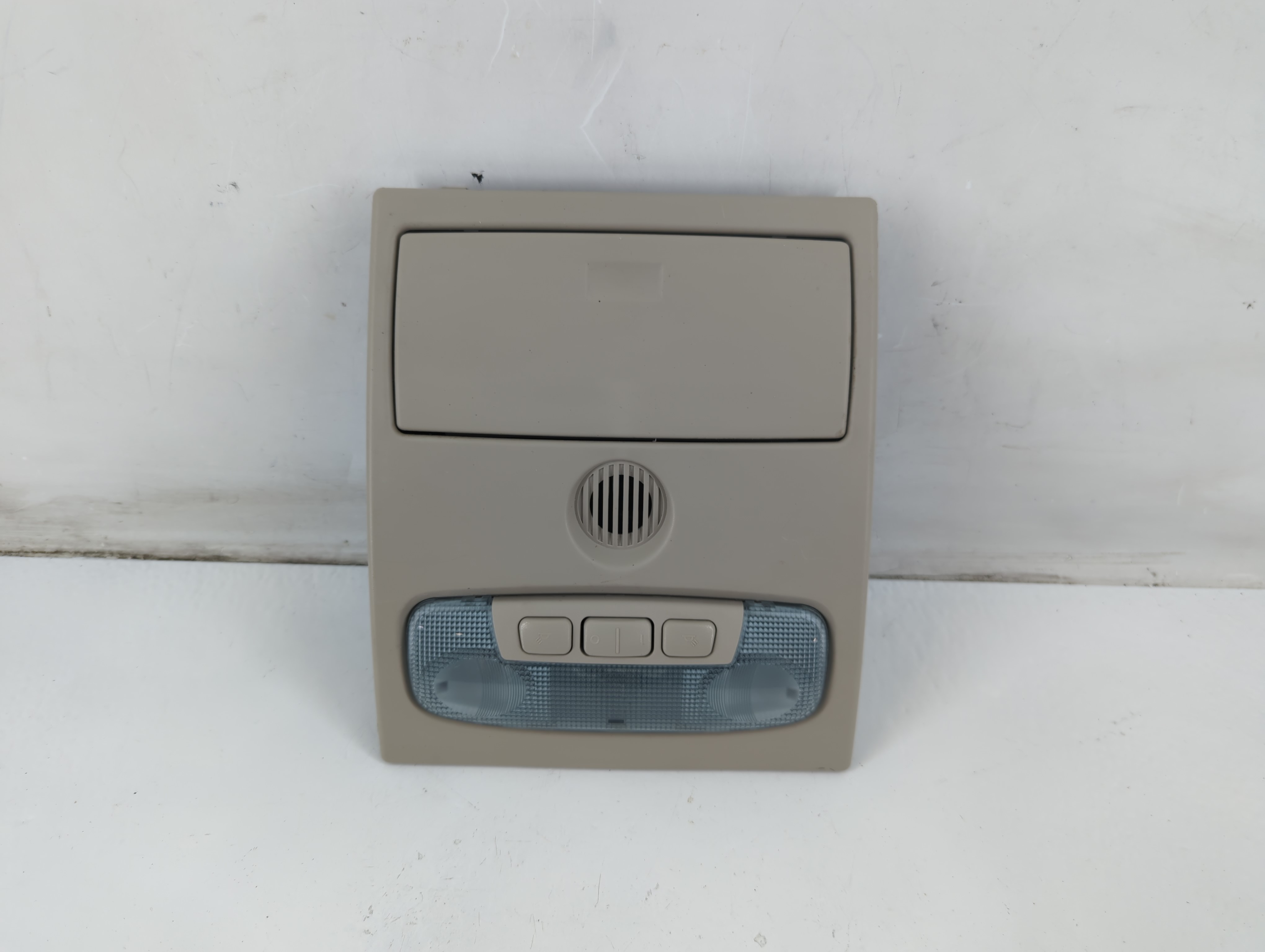 2015 Ford Fiesta Overhead Roof Console 1092482 - Oemusedautoparts1.com