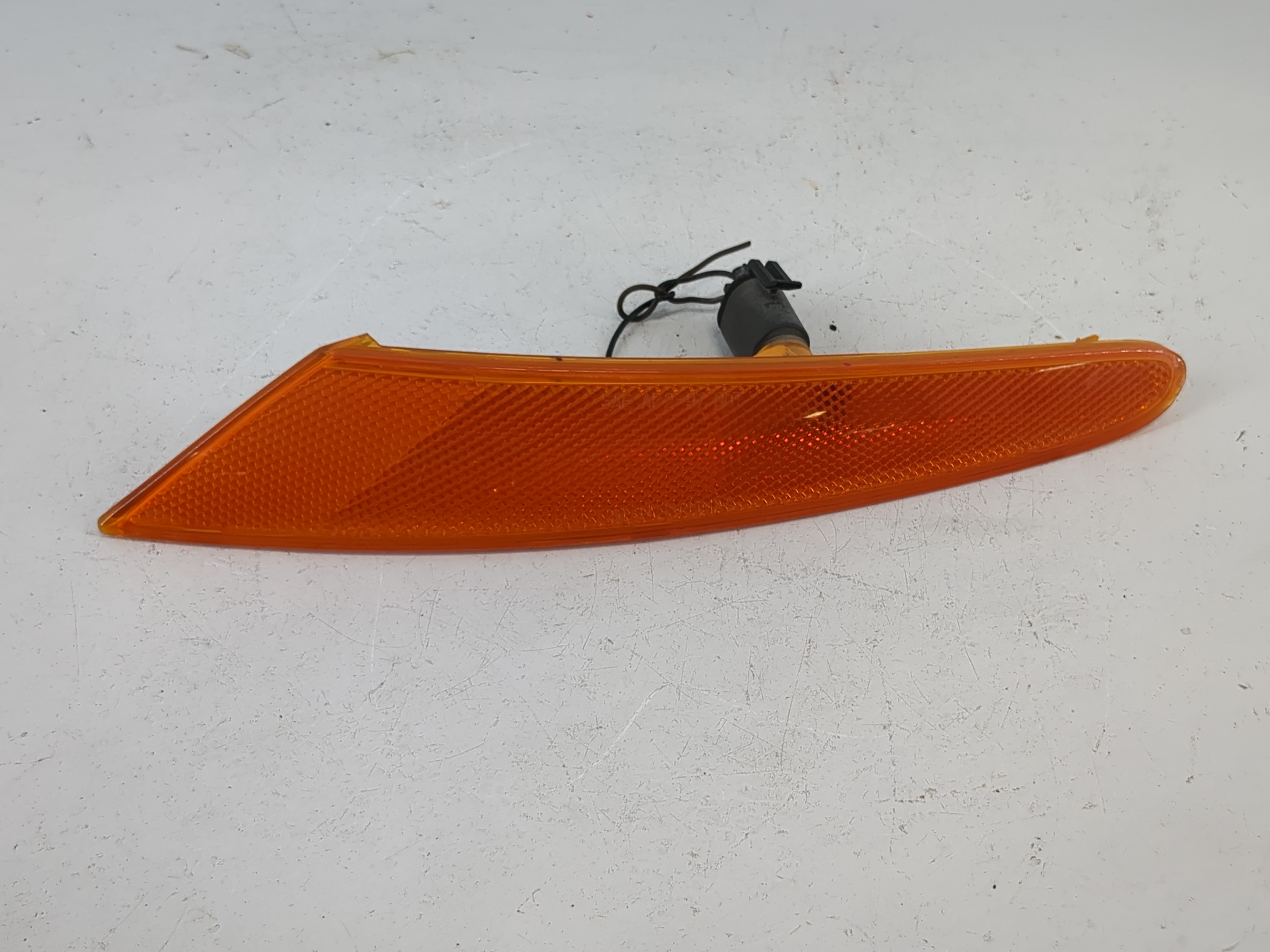 2002 Saturn Ls2 Side Marker Light 1092551 - Oemusedautoparts1.com
