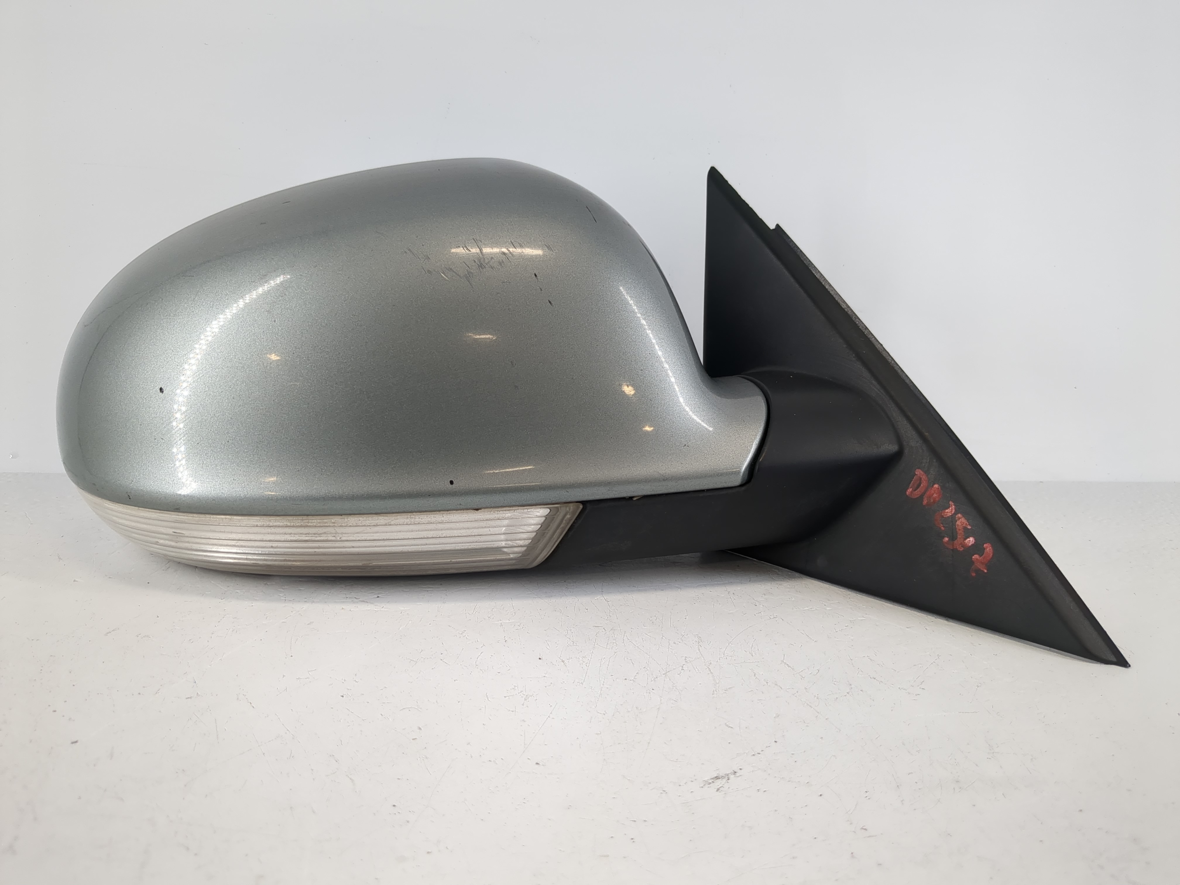 2006-2010 Volkswagen Passat Passenger Right Side View Power Door Mirror 1092595 - Oemusedautoparts1.com