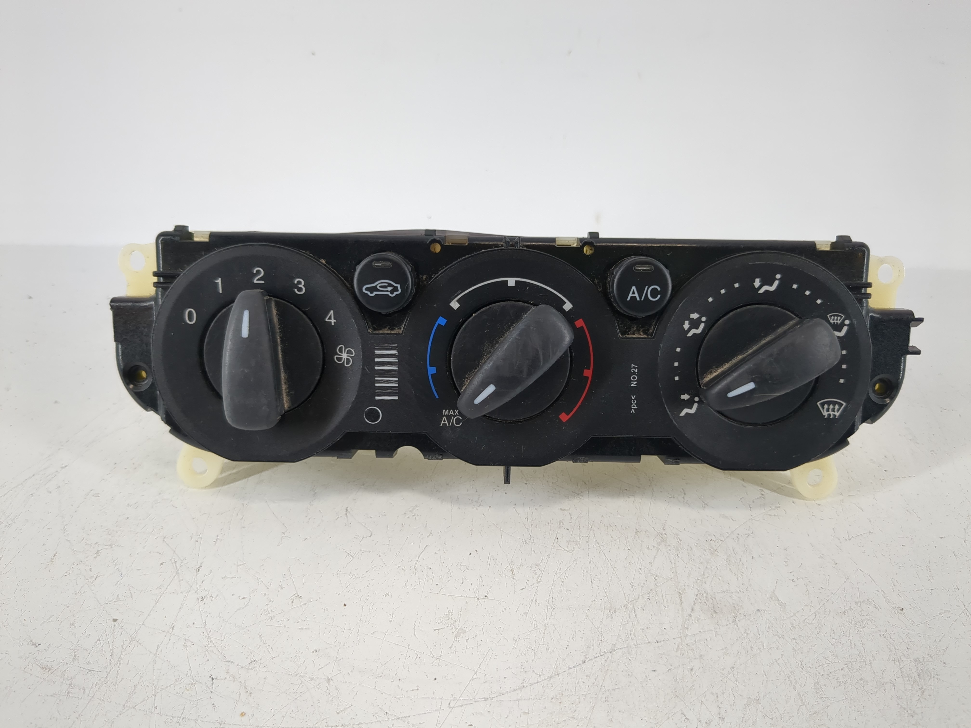 2013-2014 Ford Focus Ac Heater Climate Control Cm5t-19980-ae 1092657 - Oemusedautoparts1.com