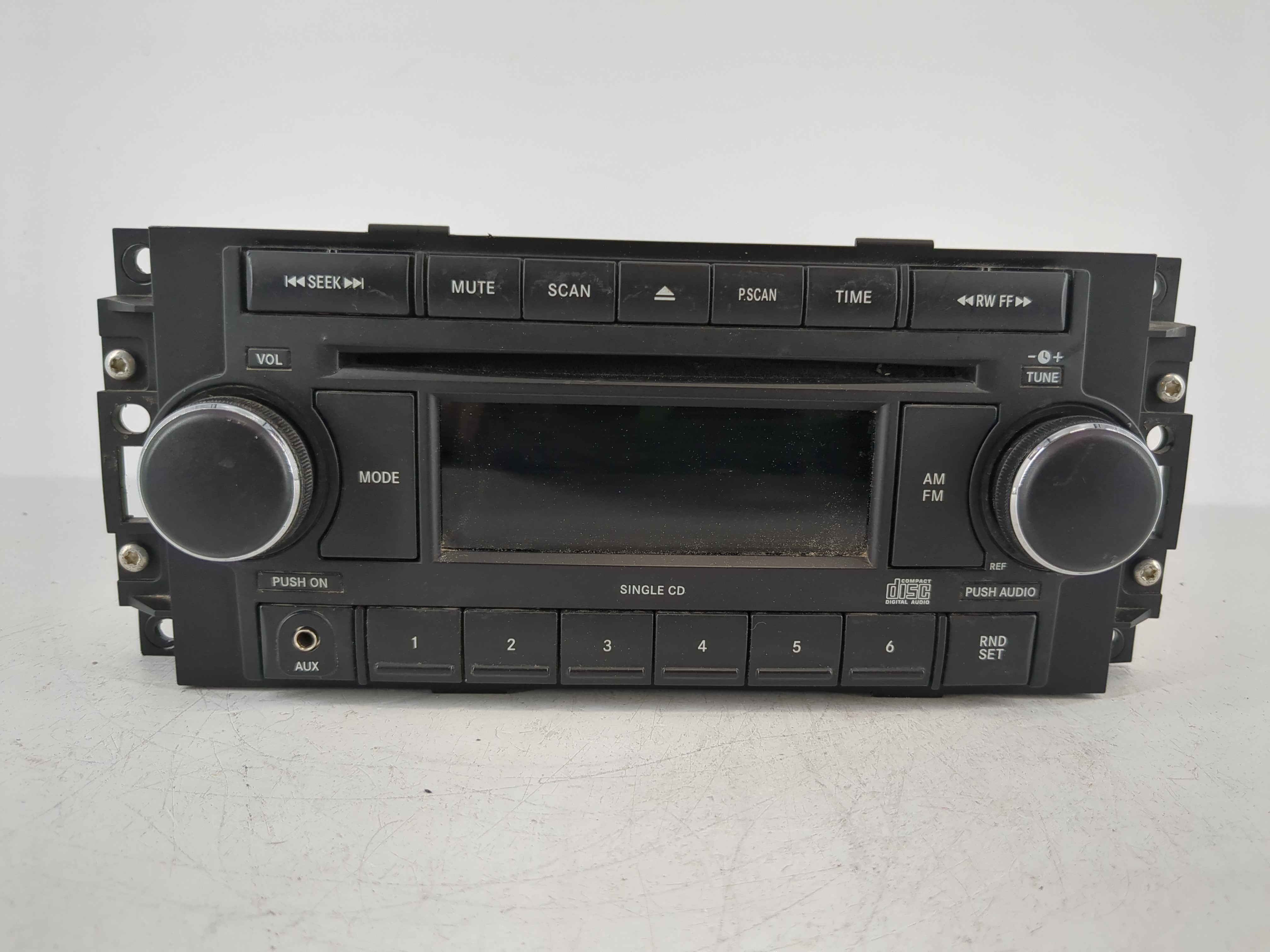 2008-2009 Dodge Caliber Am Fm Cd Player Radio Receiver 1092683 - Oemusedautoparts1.com
