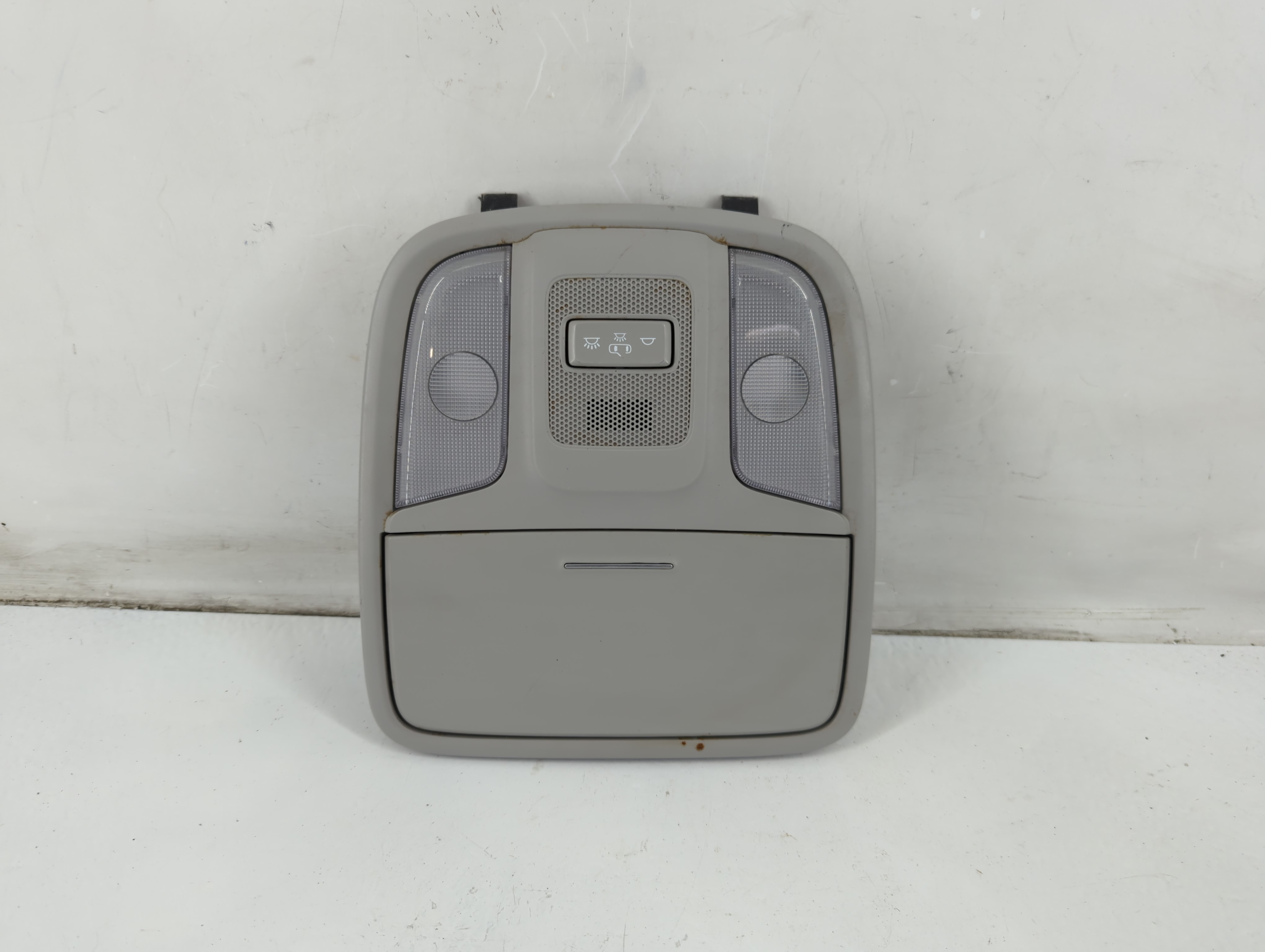 2018 Kia Optima Overhead Roof Console 1092695 - Oemusedautoparts1.com