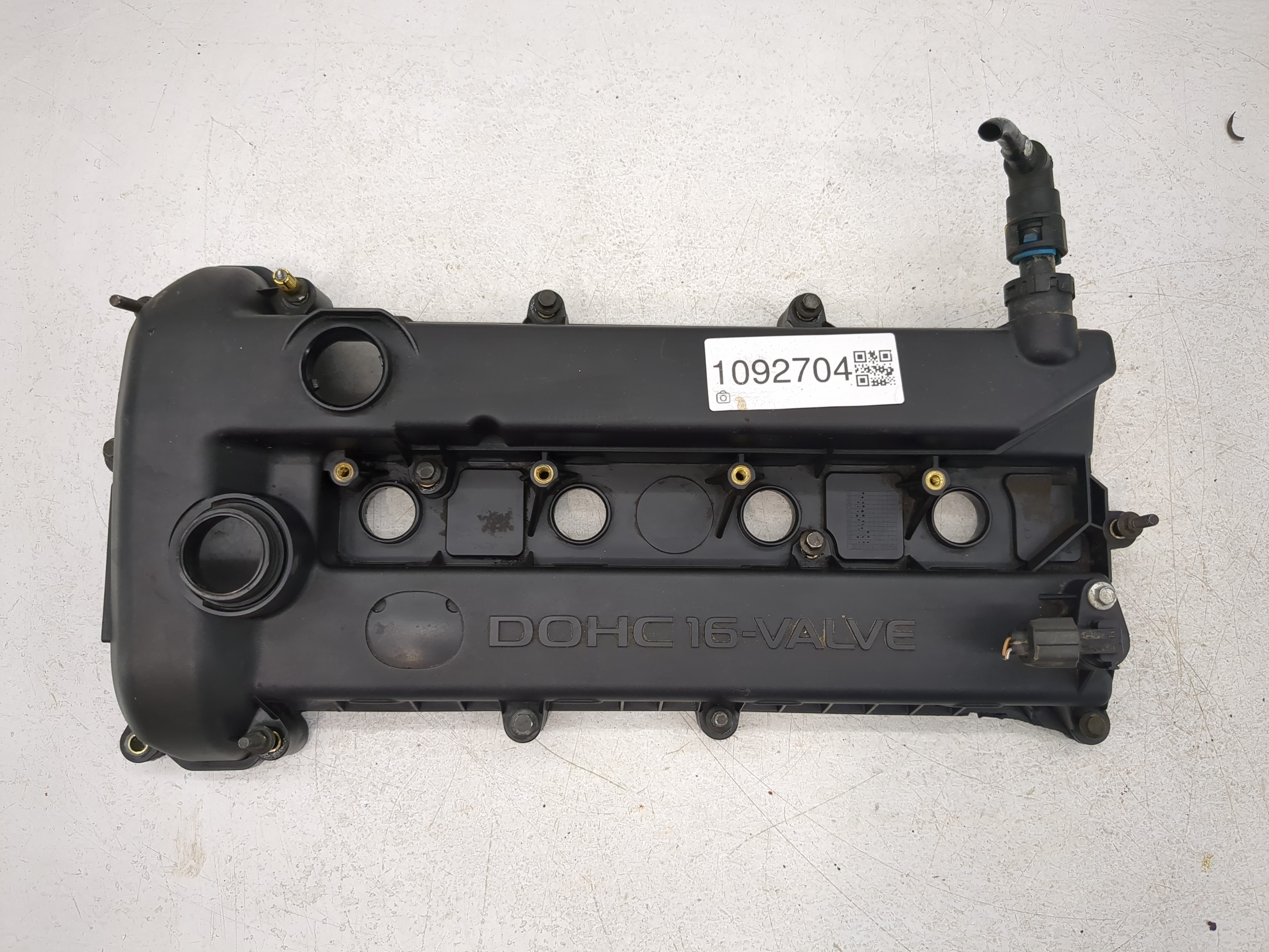 2005 Mazda 3 Driver Left Cylinder Head Valve Cover 1092704 - Oemusedautoparts1.com