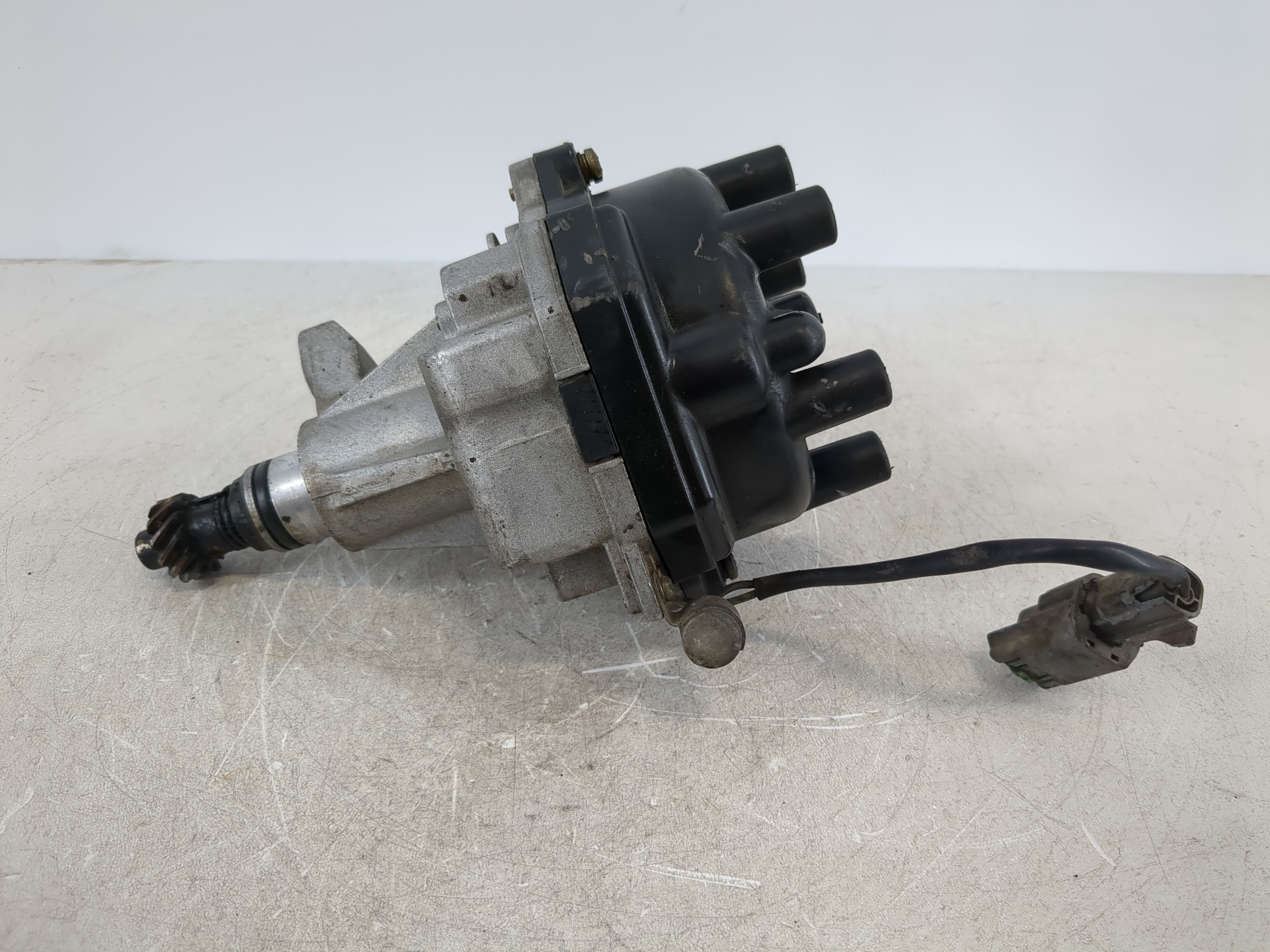 2000-2003 Nissan Xterra Engine Ignition Distributor Oem 1092760 - Oemusedautoparts1.com