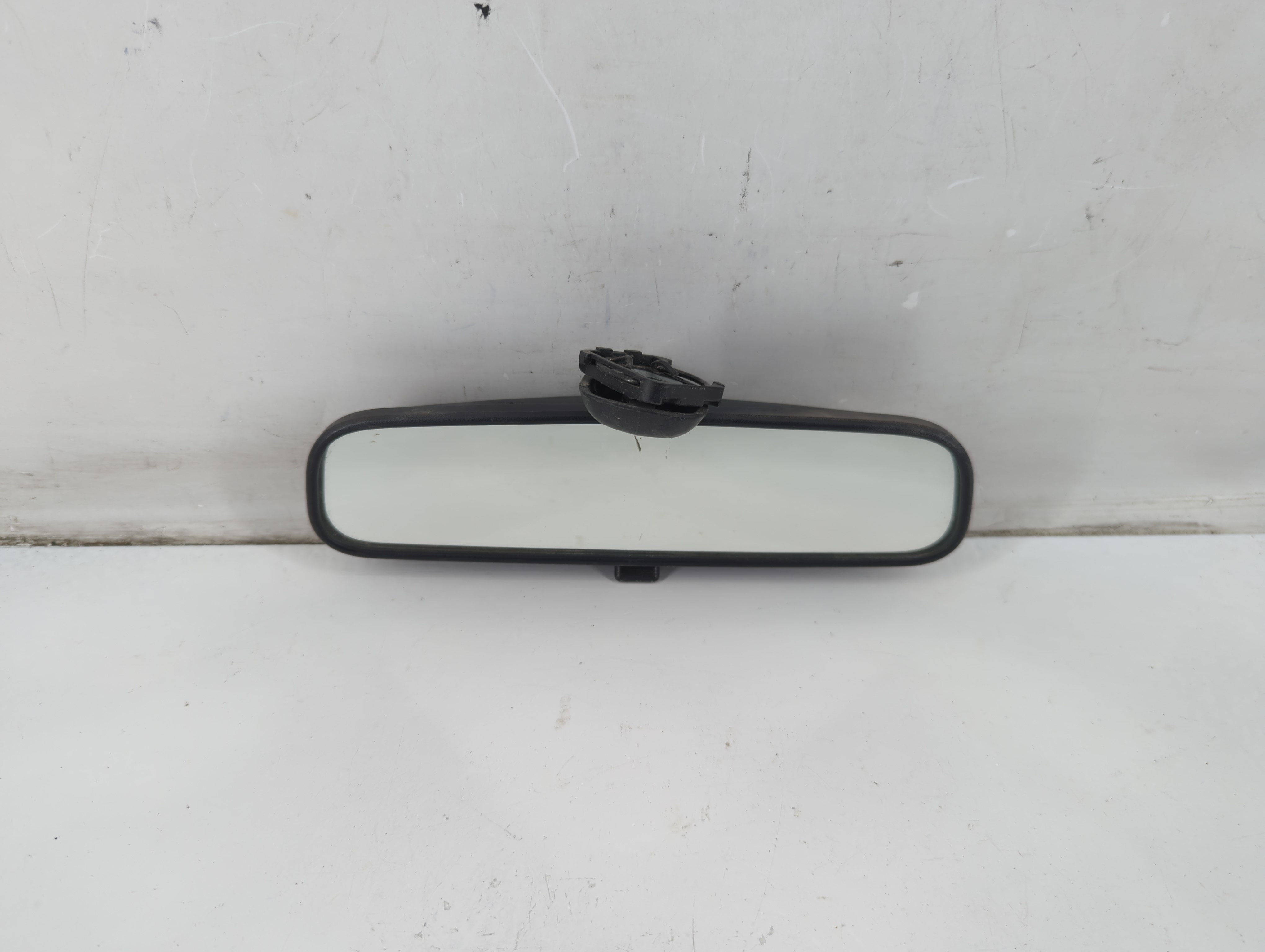 2008-2009 Kia Spectra Interior Rear View Mirror Oem 1092763 - Oemusedautoparts1.com