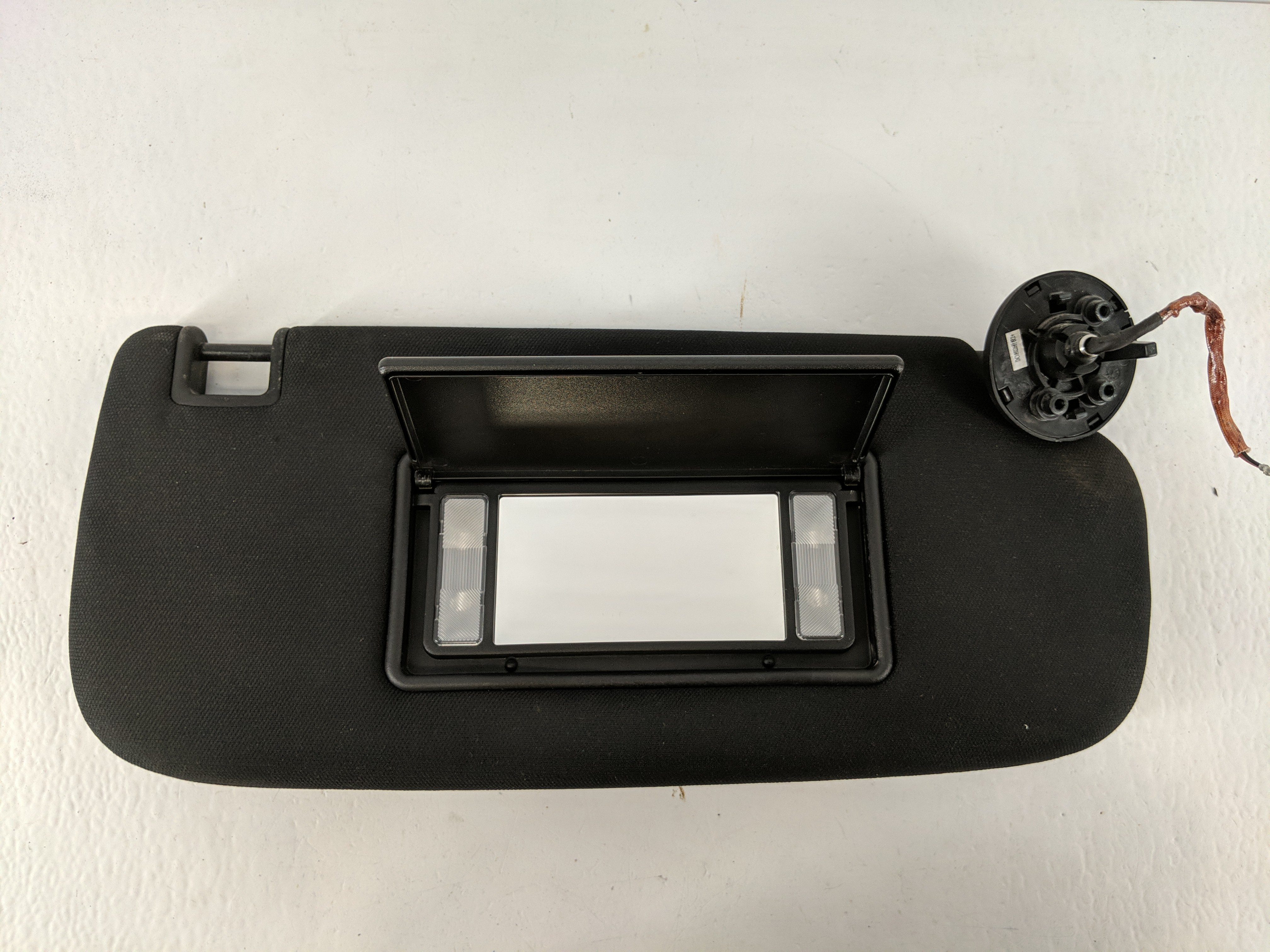 2014-2022 Jeep Grand Cherokee Passenger Sun Visor Mirror Right Sunvisor 1092785 - Oemusedautoparts1.com