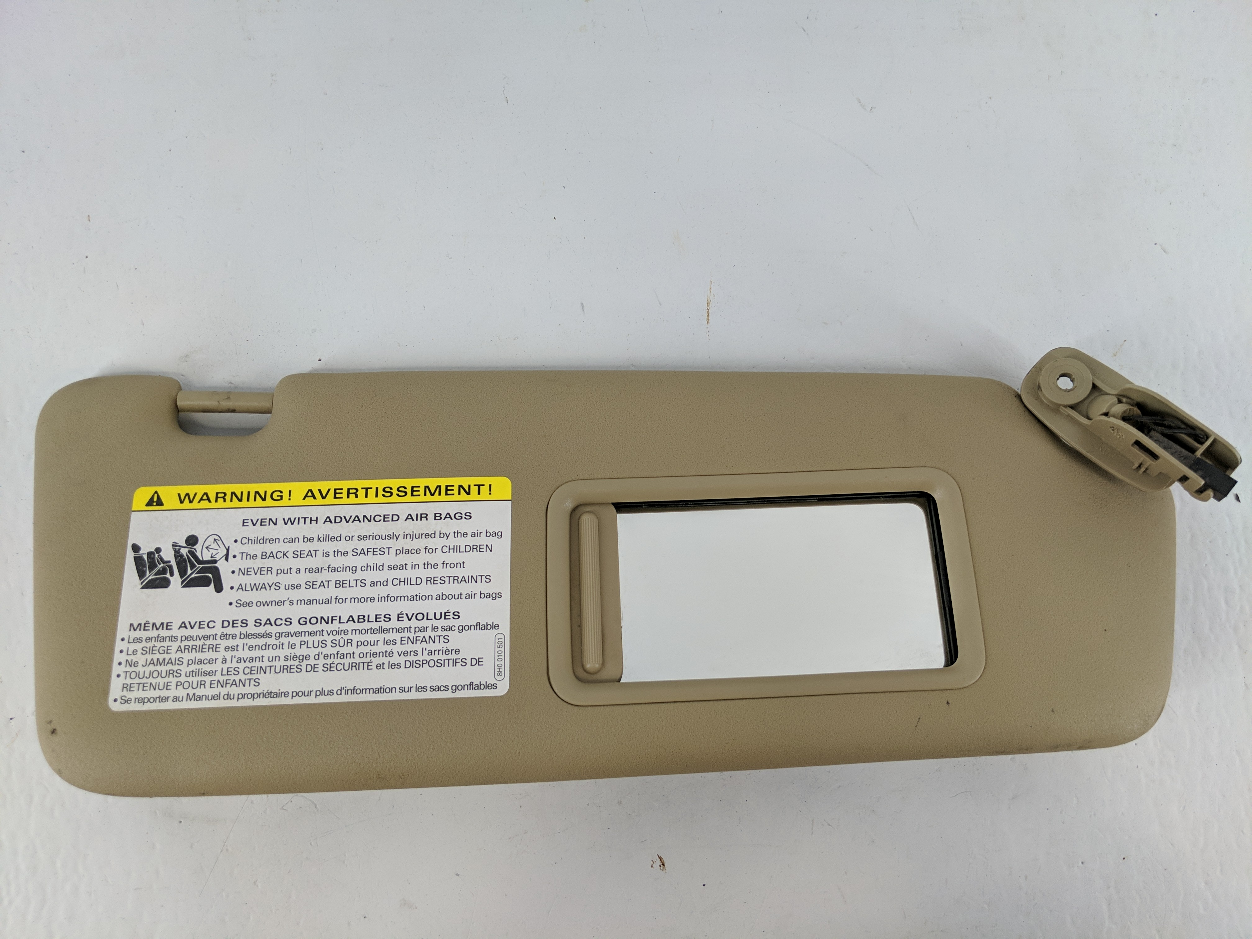 2002-2008 Audi A4 Driver Sun Visor Mirror Left Sunvisor Beige 1092787 - Oemusedautoparts1.com