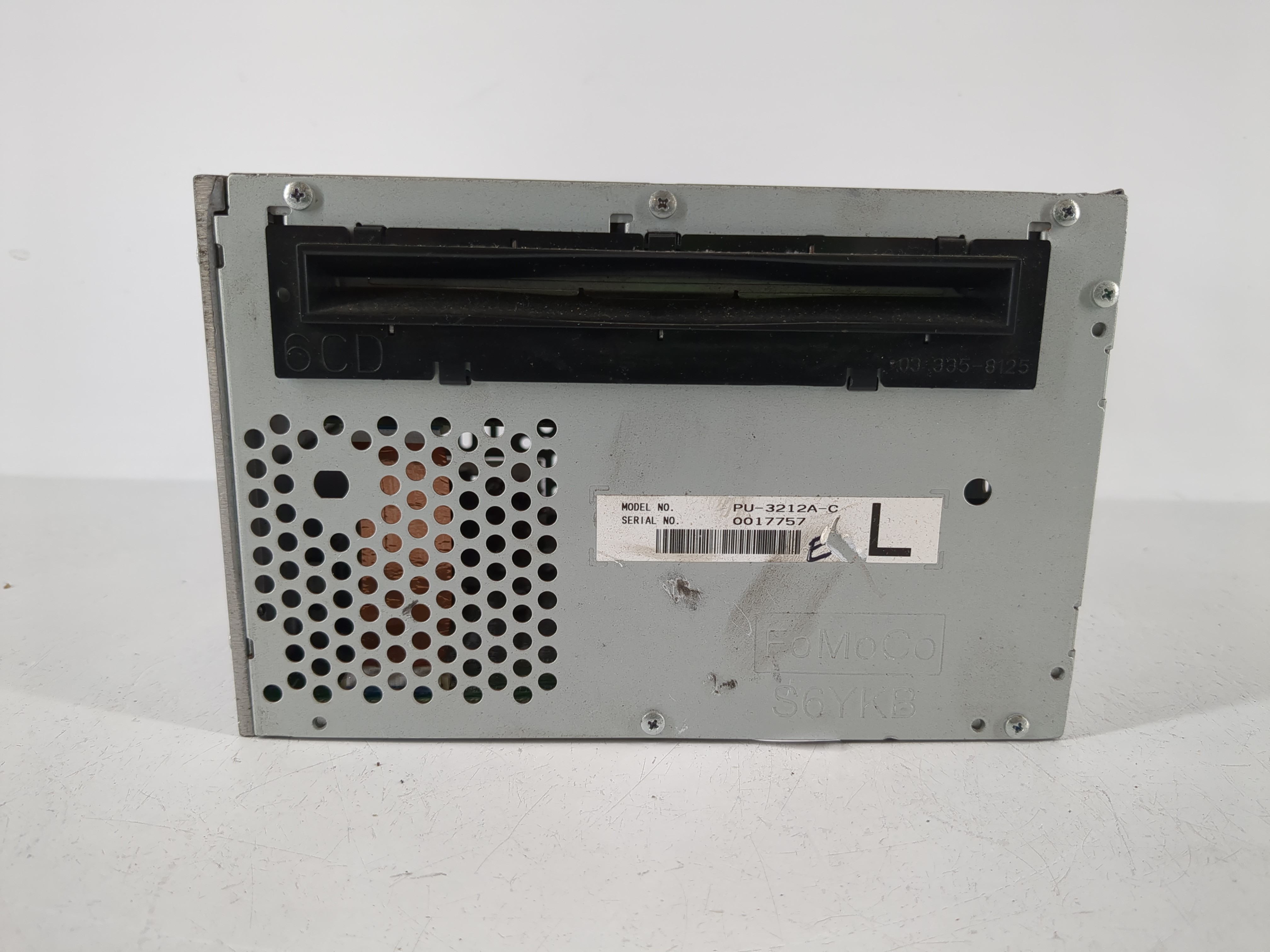 2010-2010 Ford Mustang Am Fm Cd Player Radio Receiver 1092843 - Oemusedautoparts1.com