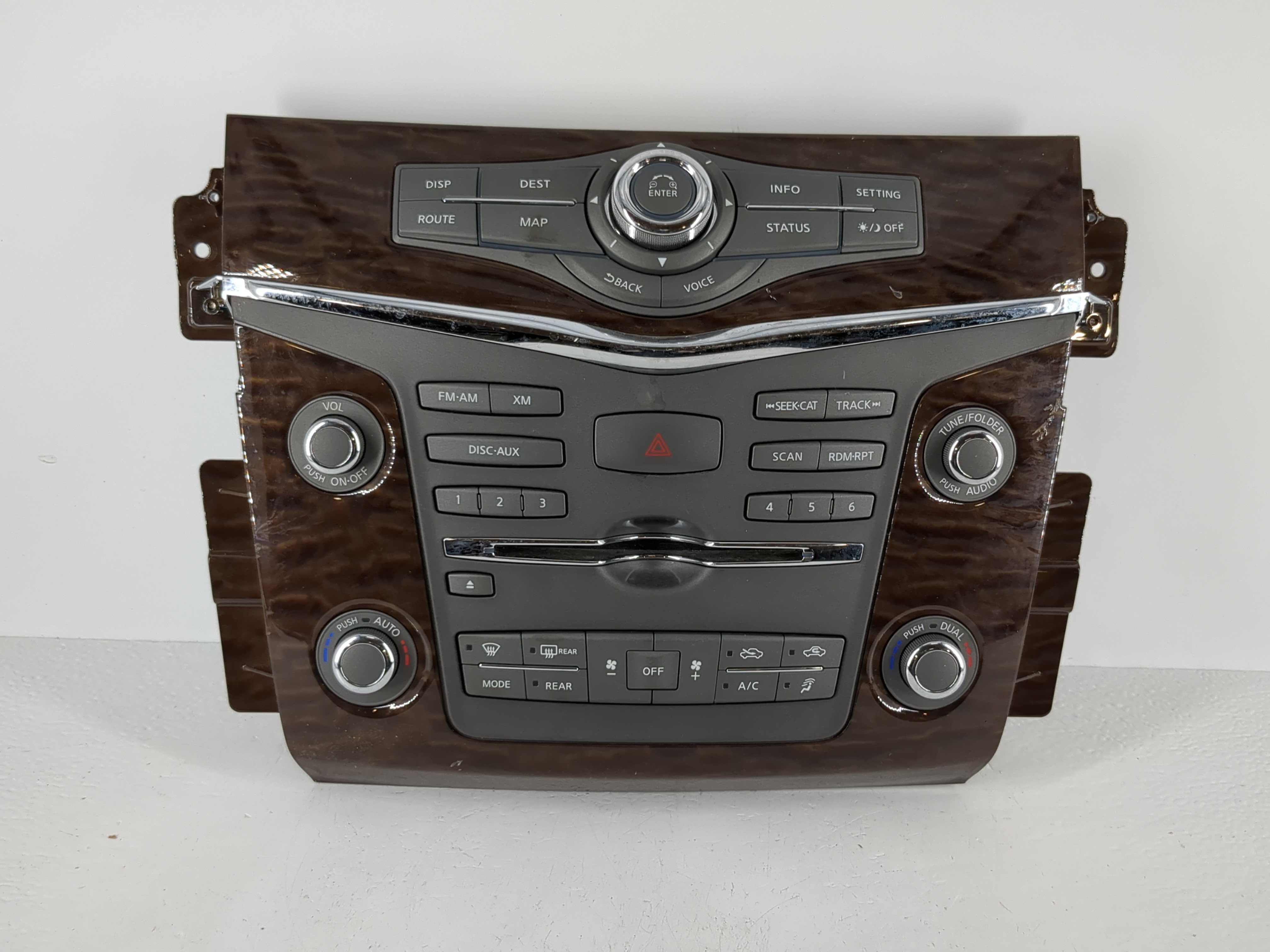 Picture of 2017-2017 Nissan Armada Am Fm Cd Player Radio Receiver 1092849