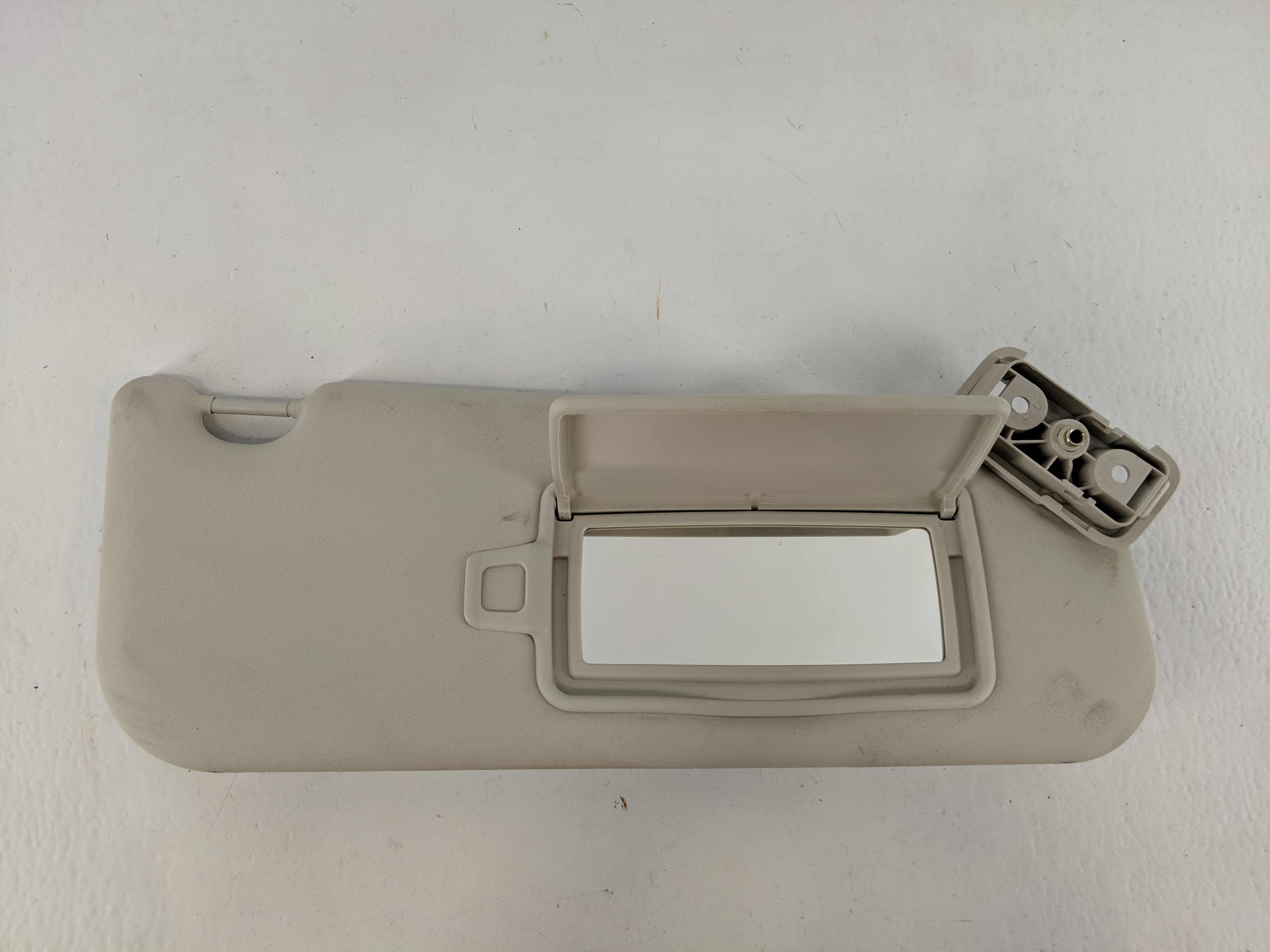 2017-2020 Jaguar F-pace Driver Sun Visor Mirror Left Sunvisor Light Gray 1092889 - Oemusedautoparts1.com