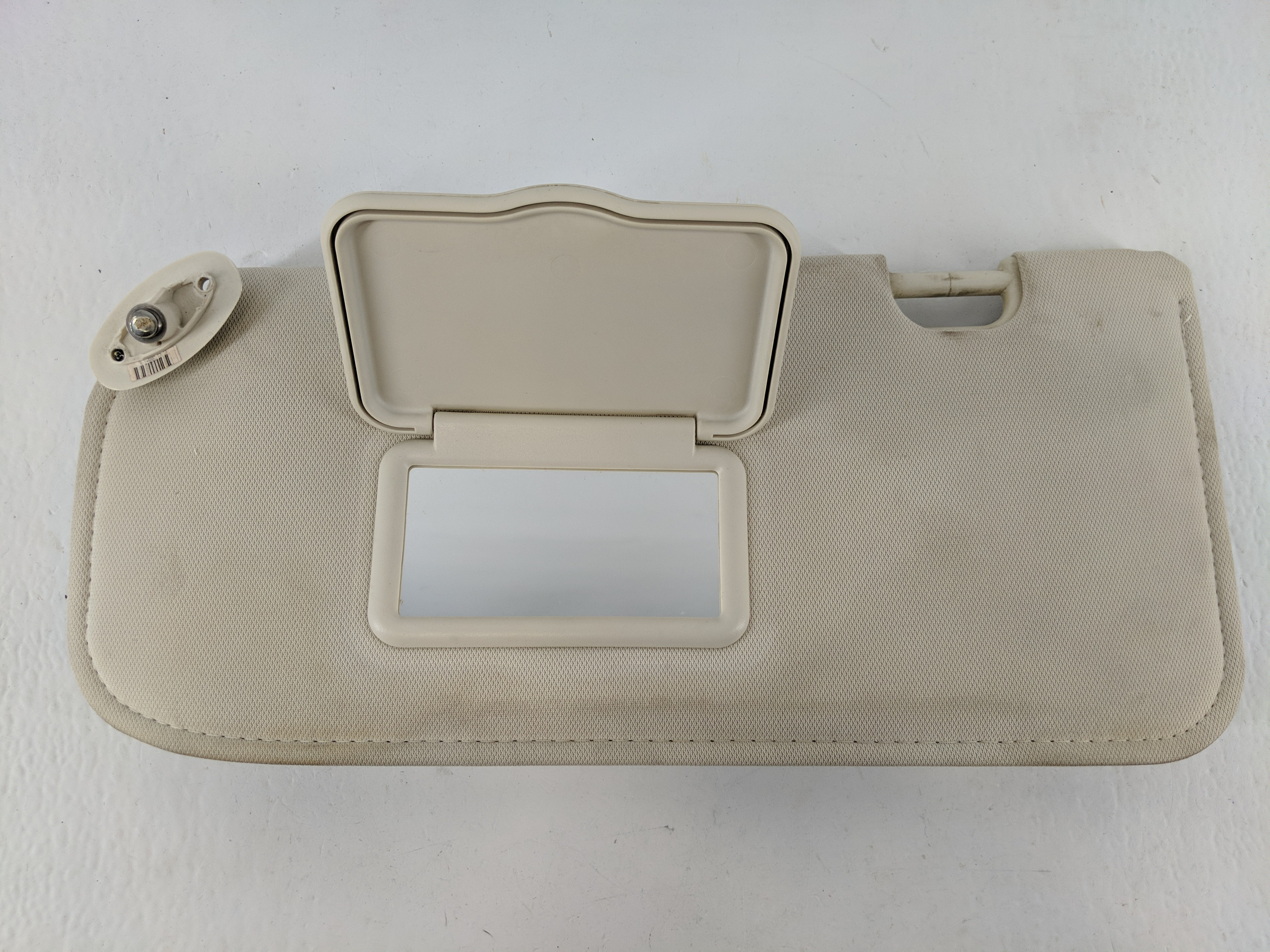 2008-2009 Ford Escape Driver Sun Visor Mirror Left Sunvisor Light Beige 1092890 - Oemusedautoparts1.com
