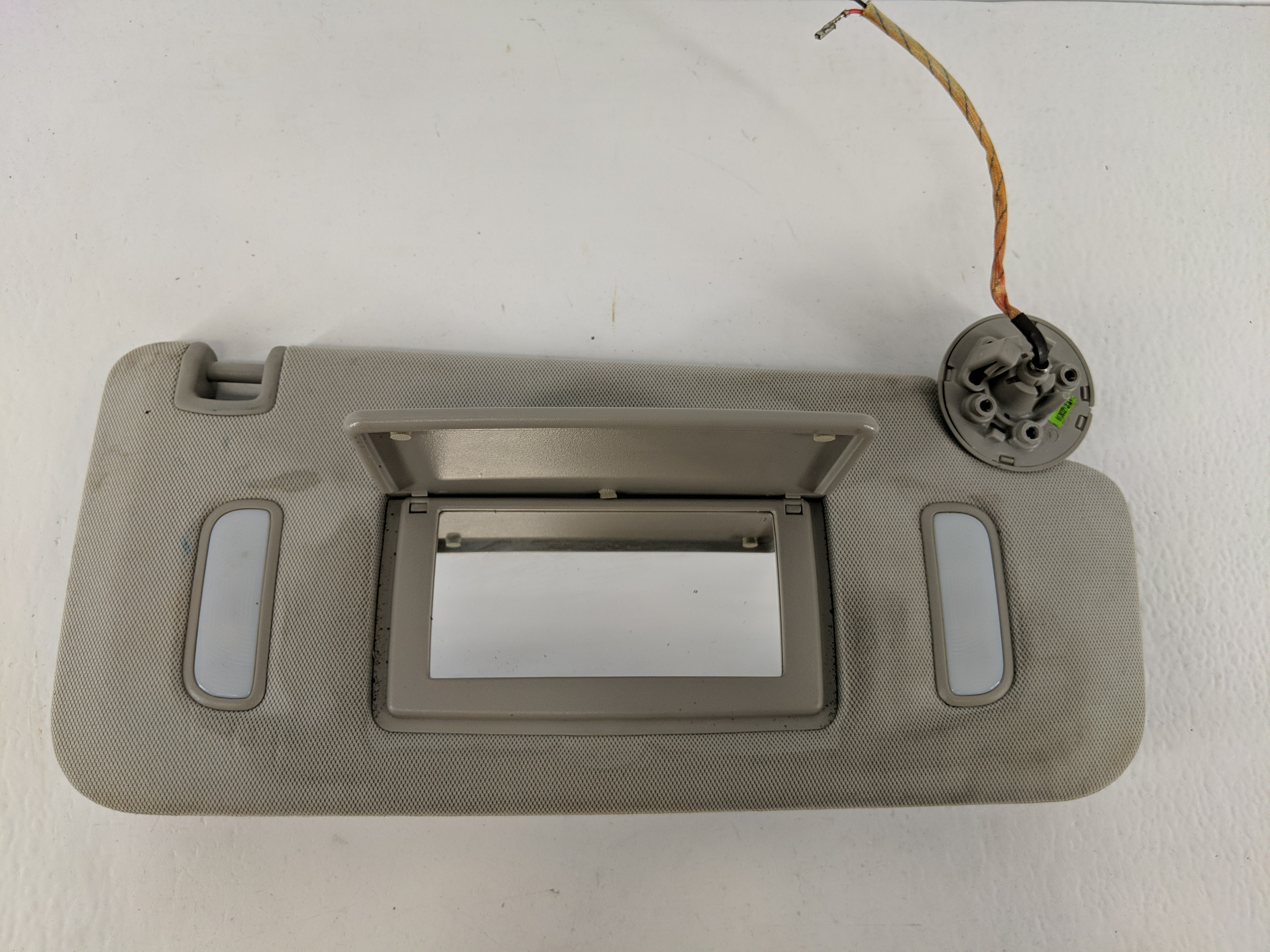 Picture of 2010-2017 Gmc Terrain Driver Sun Visor Mirror Left Sunvisor Grey 1092895