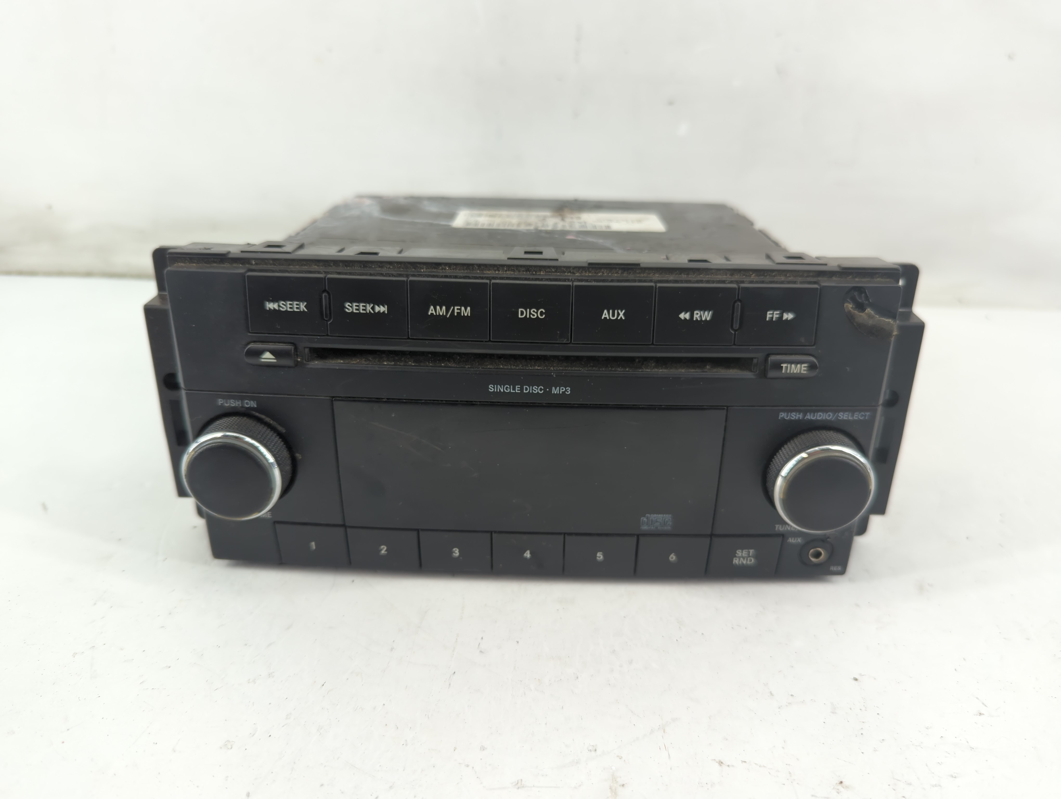 Picture of 2011-2012 Dodge Avenger Am Fm Cd Player Radio Receiver 1092944