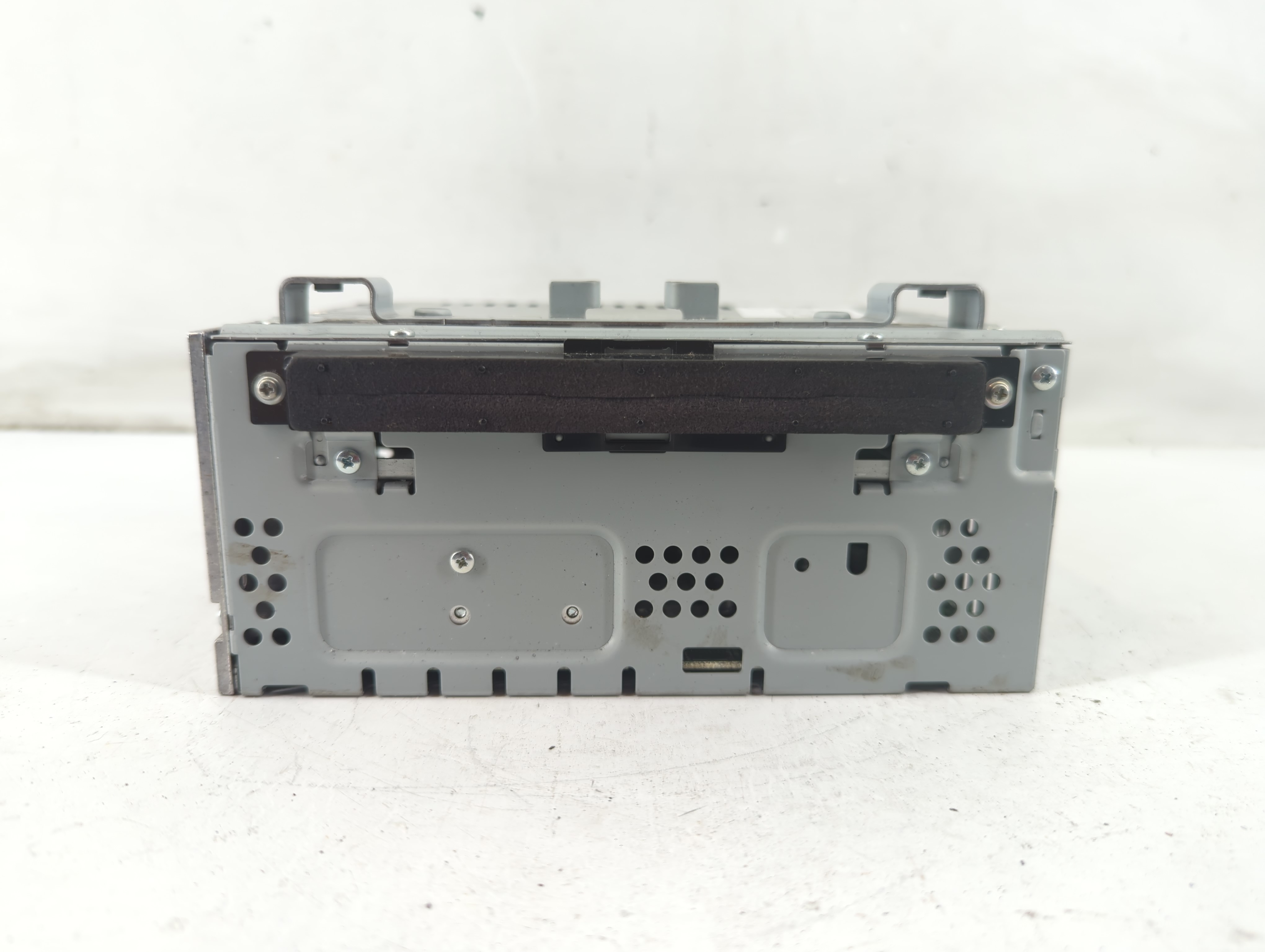 2017-2019 Ford Escape Am Fm Cd Player Radio Receiver 1092952 - Oemusedautoparts1.com
