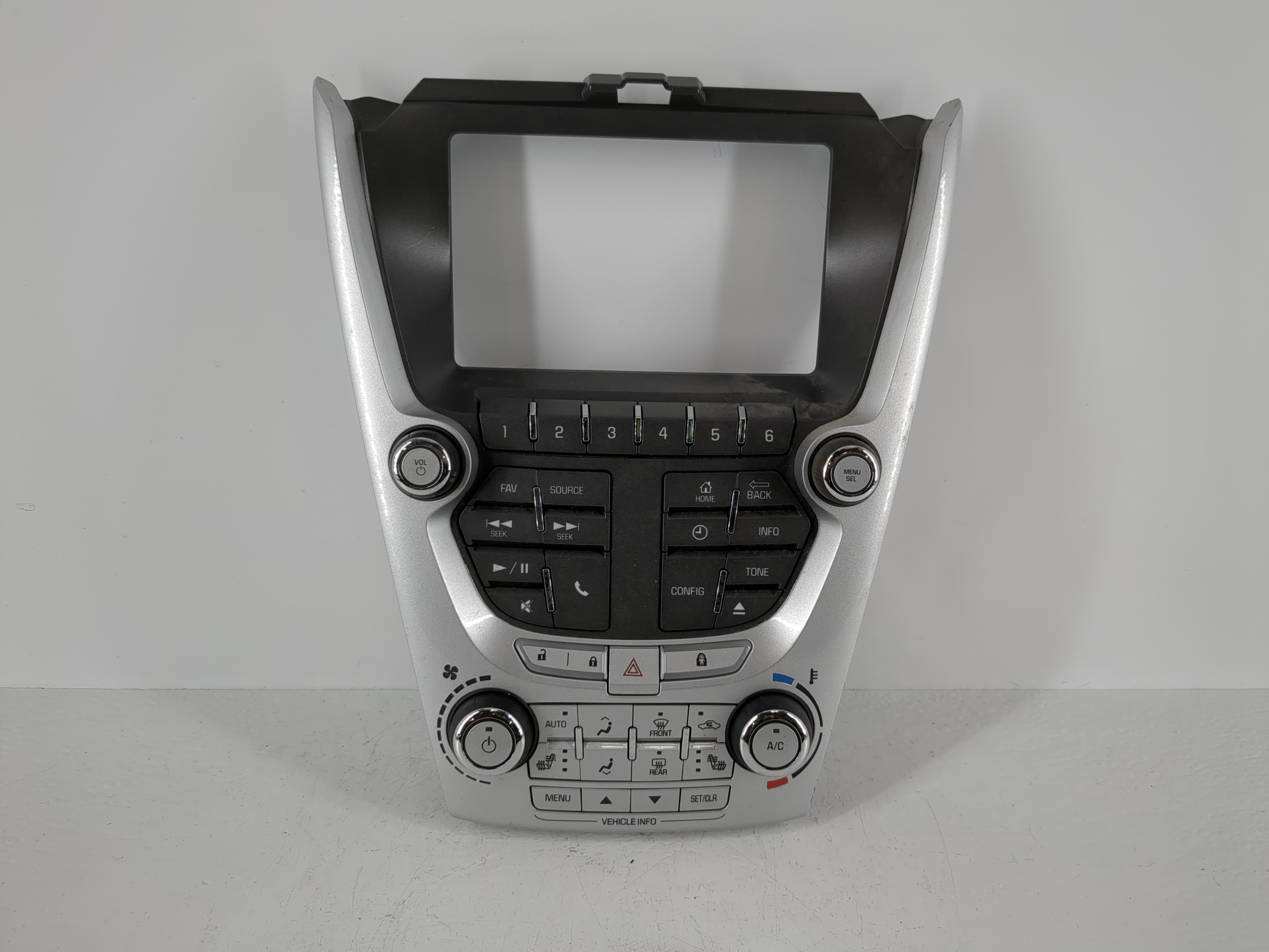 Picture of 2012-2015 Gmc Terrain Am Fm Cd Player Radio Receiver 1092963