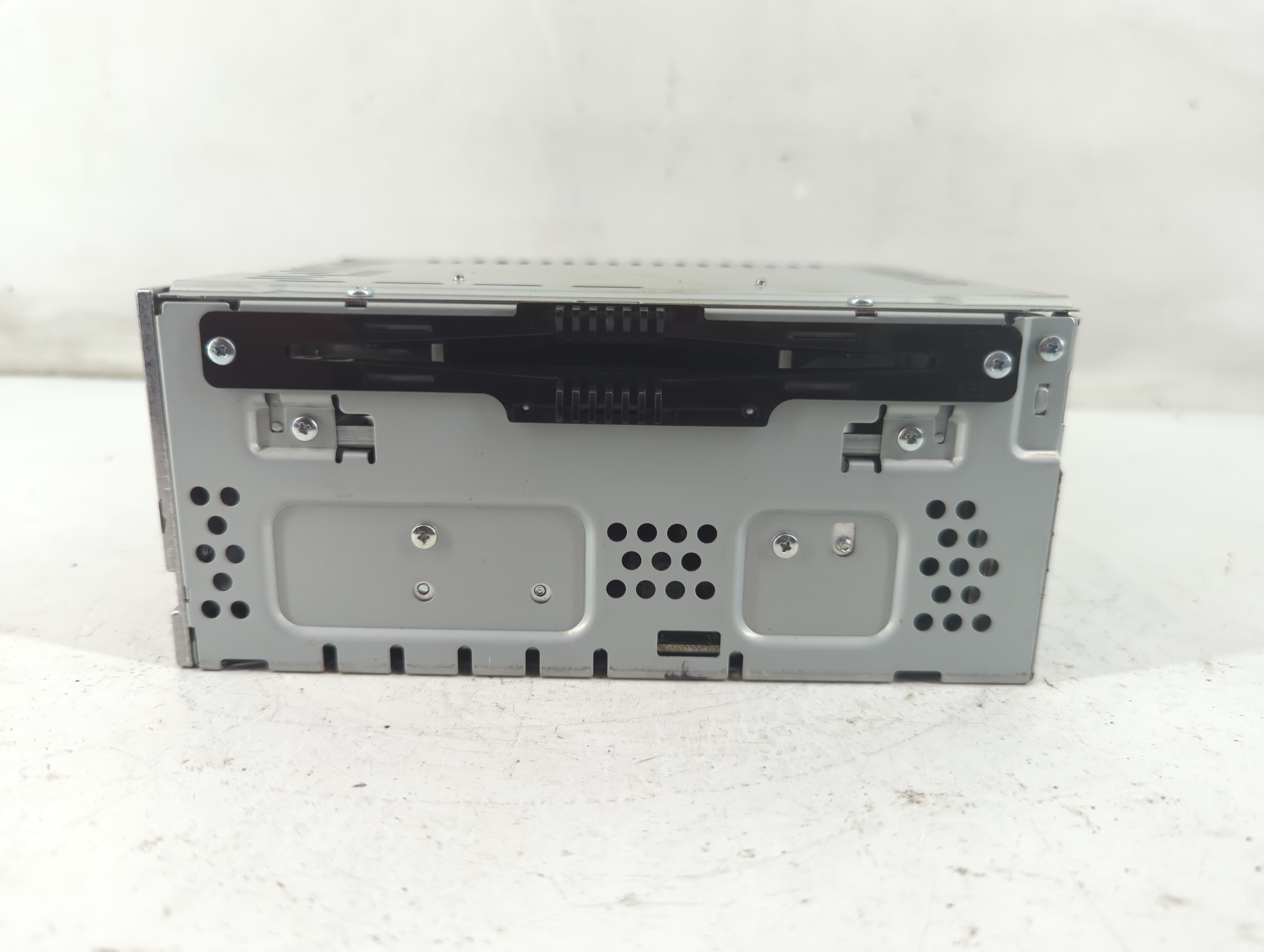 2013-2015 Ford Escape Am Fm Cd Player Radio Receiver 1093035 - Oemusedautoparts1.com