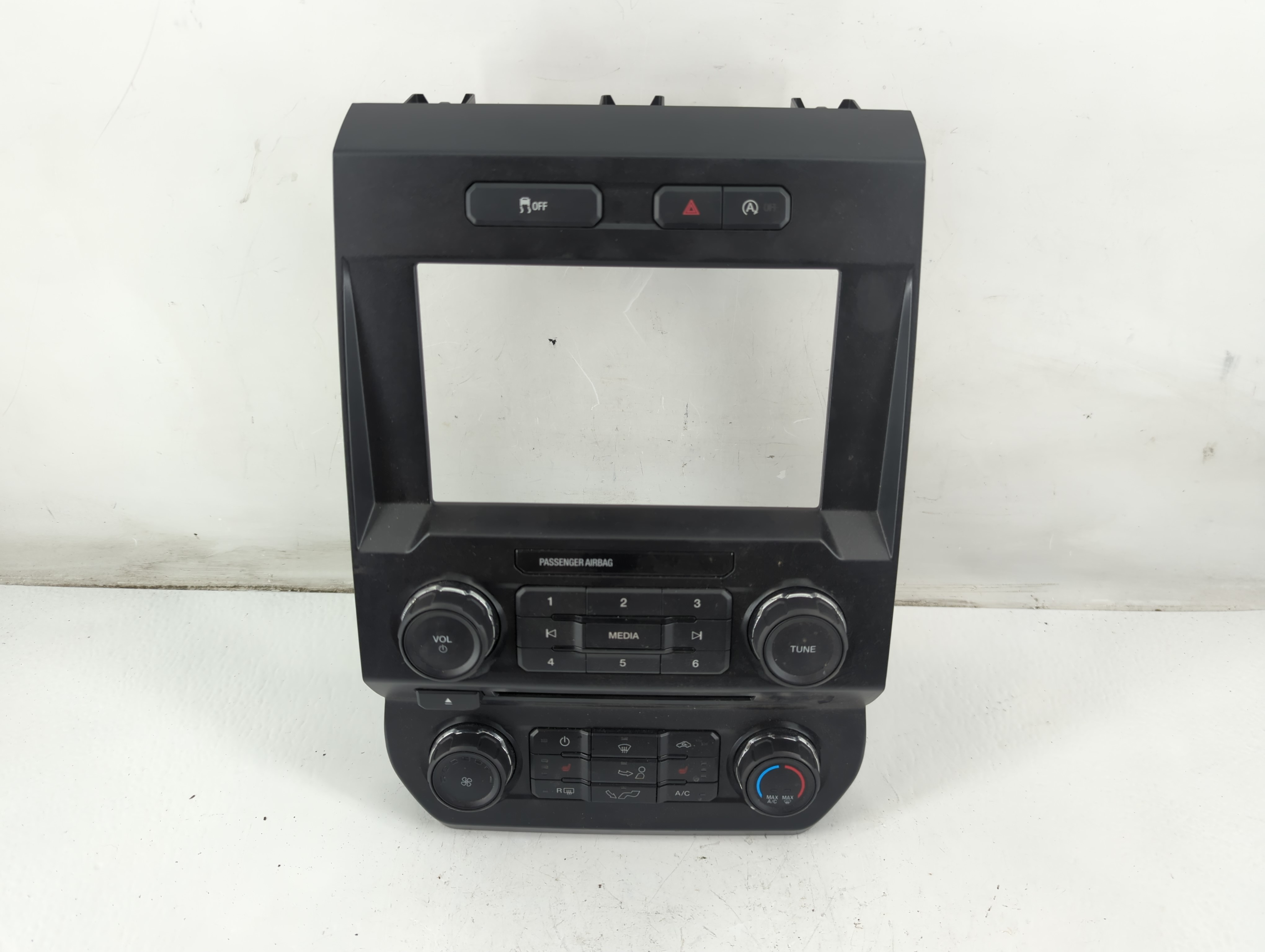 Picture of 2018-2018 Ford F-150 Am Fm Cd Player Radio Receiver 1093048
