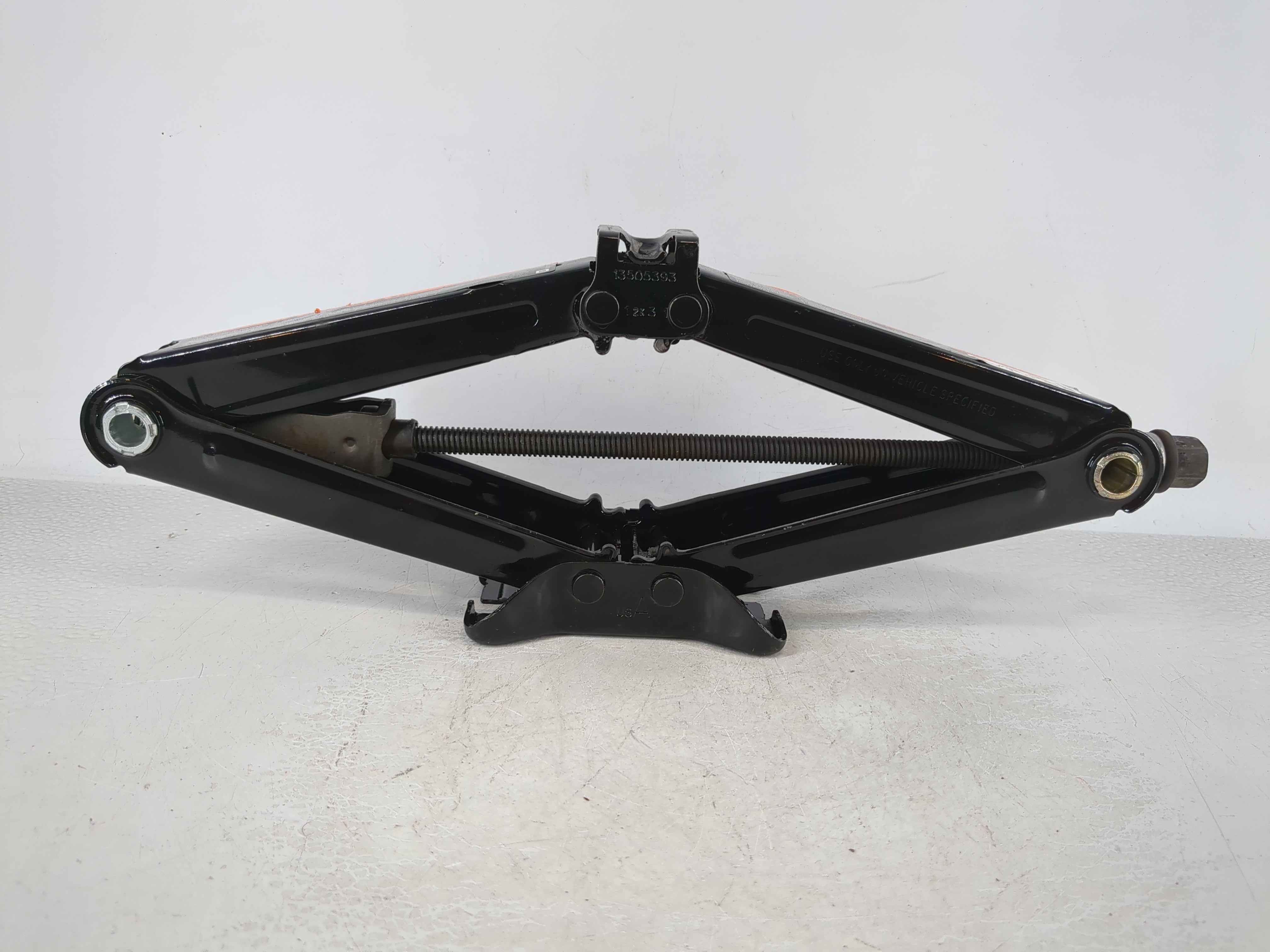 Picture of 2013 Chevrolet Cruze Spare Scissor Car Jack 1093136