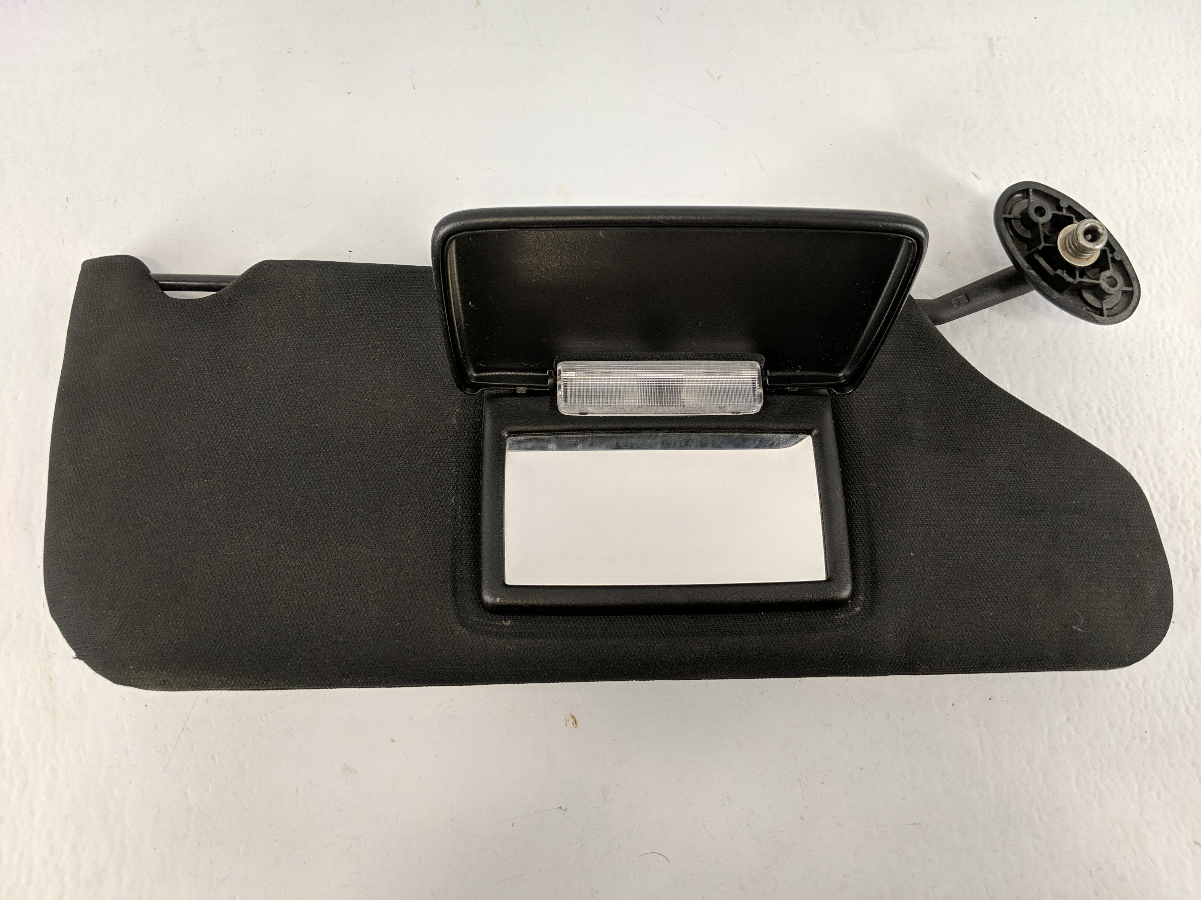 2011-2014 Chrysler 200 Passenger Sun Visor Mirror Right Sunvisor Black 1093208 - Oemusedautoparts1.com