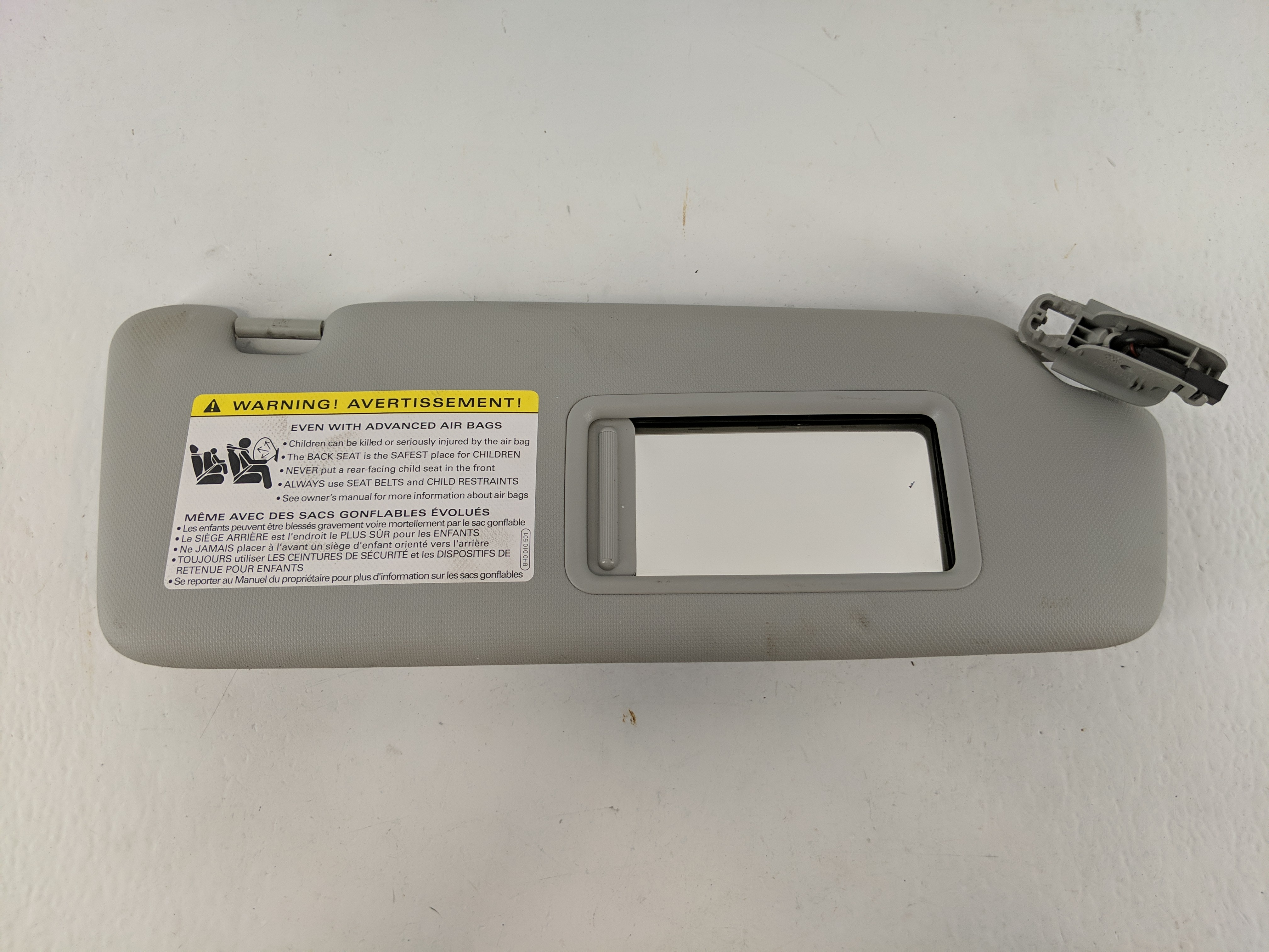 Picture of 2013-2014 Audi Q5 Passenger Sun Visor Mirror Right Sunvisor Grey 1093213